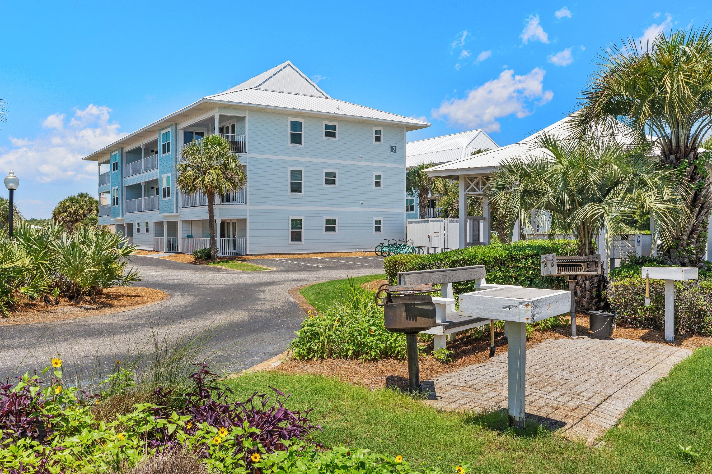 BEACHSIDE VILLAS CONDO - Residential