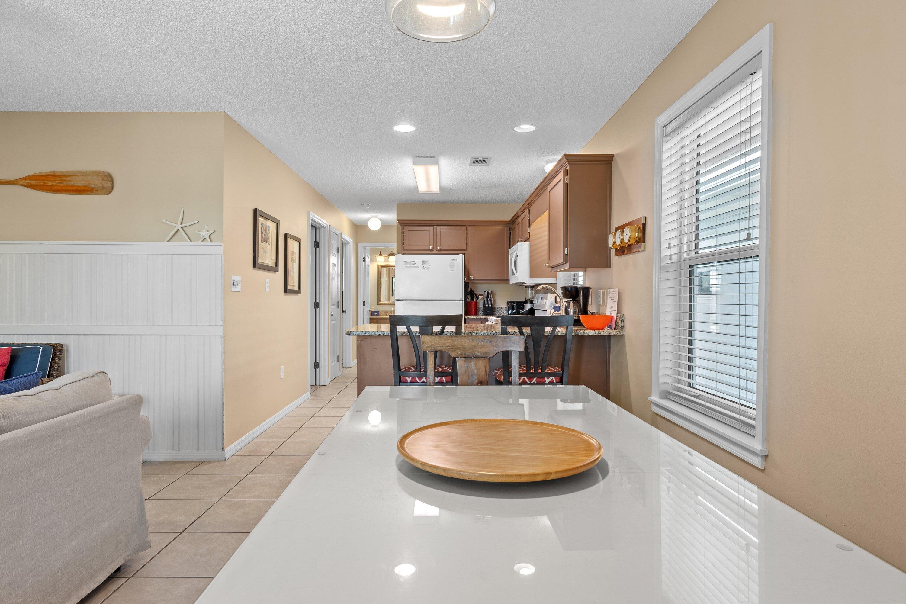 BEACHSIDE VILLAS CONDO - Residential