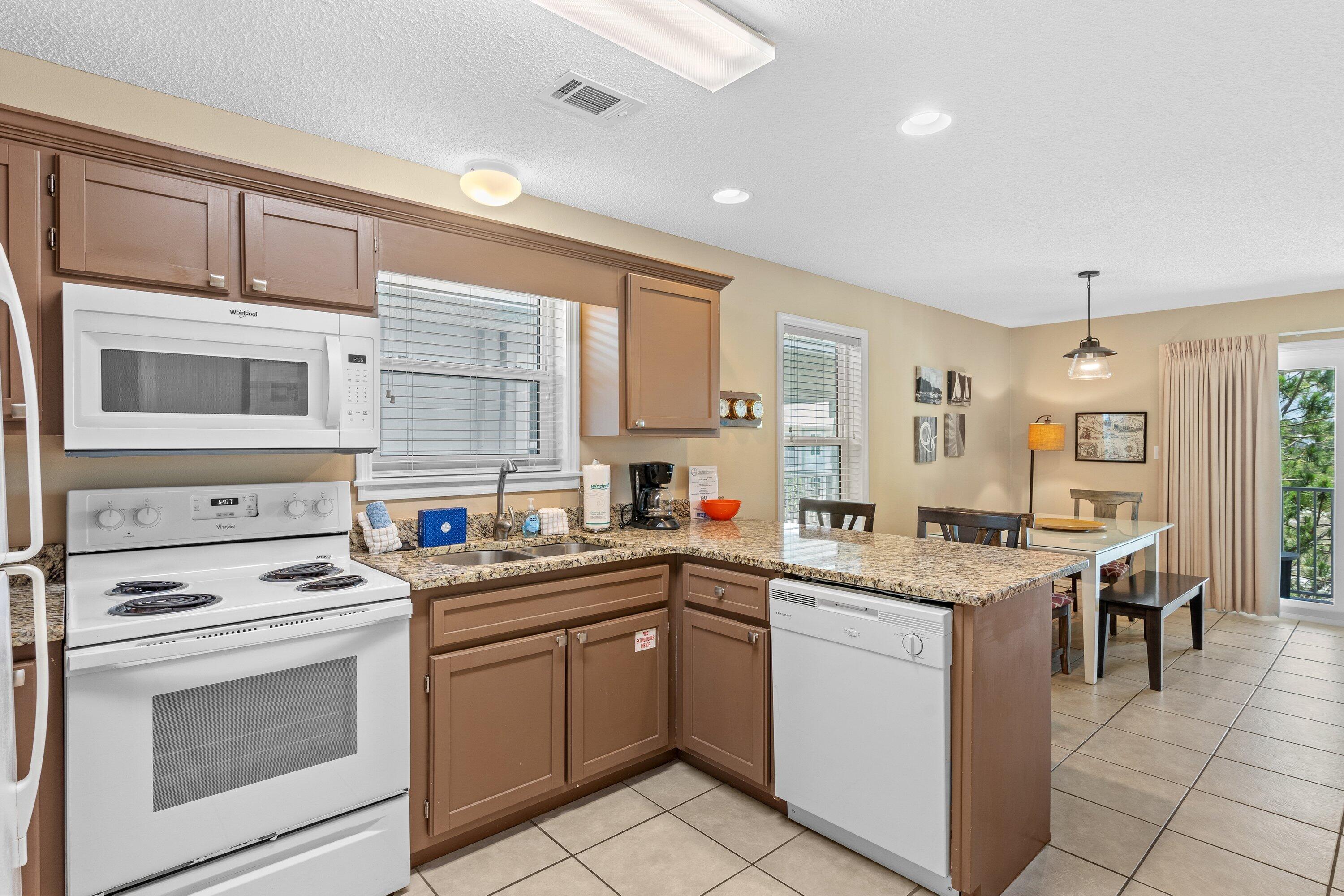 BEACHSIDE VILLAS CONDO - Residential