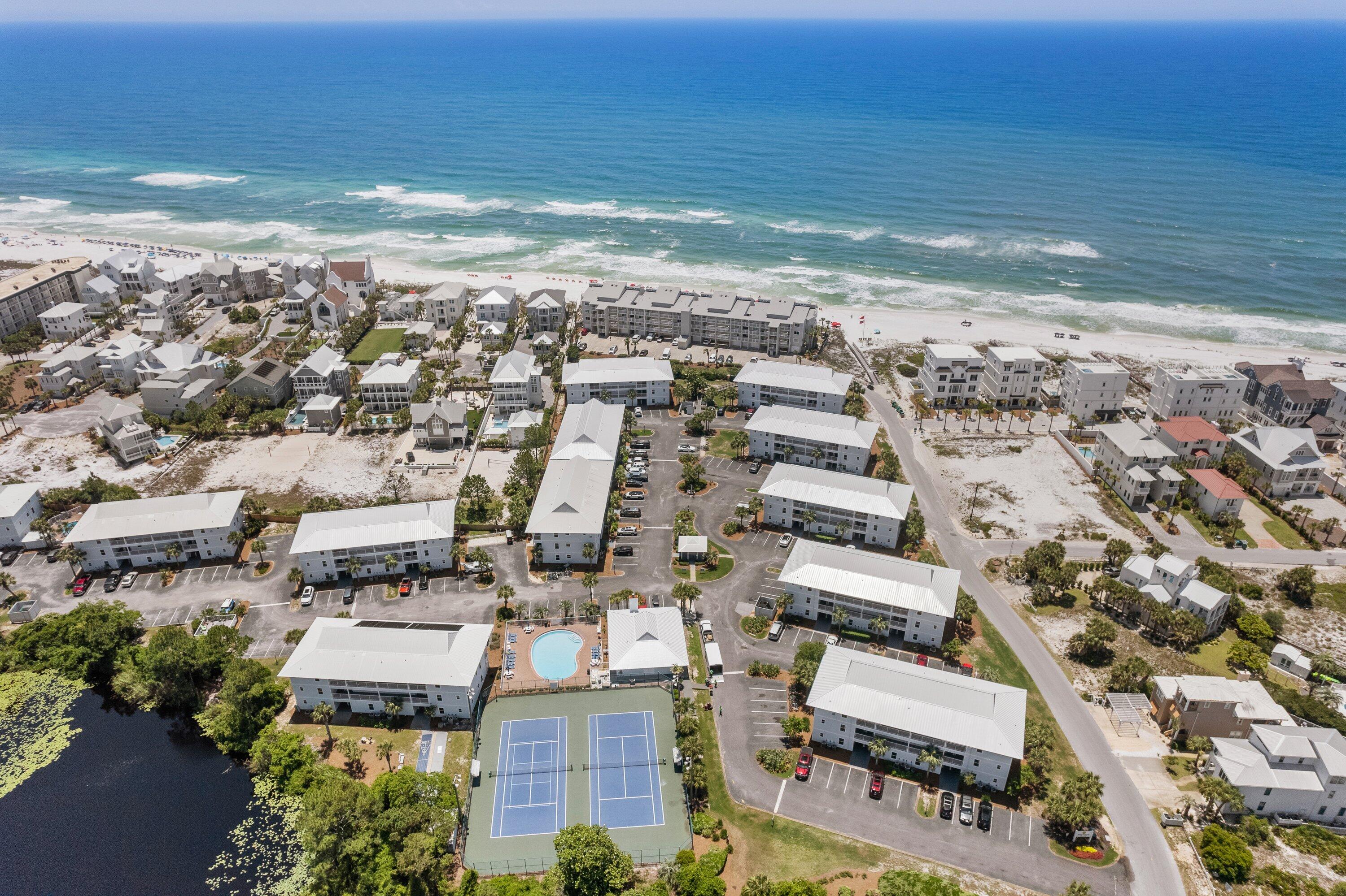 BEACHSIDE VILLAS CONDO - Residential