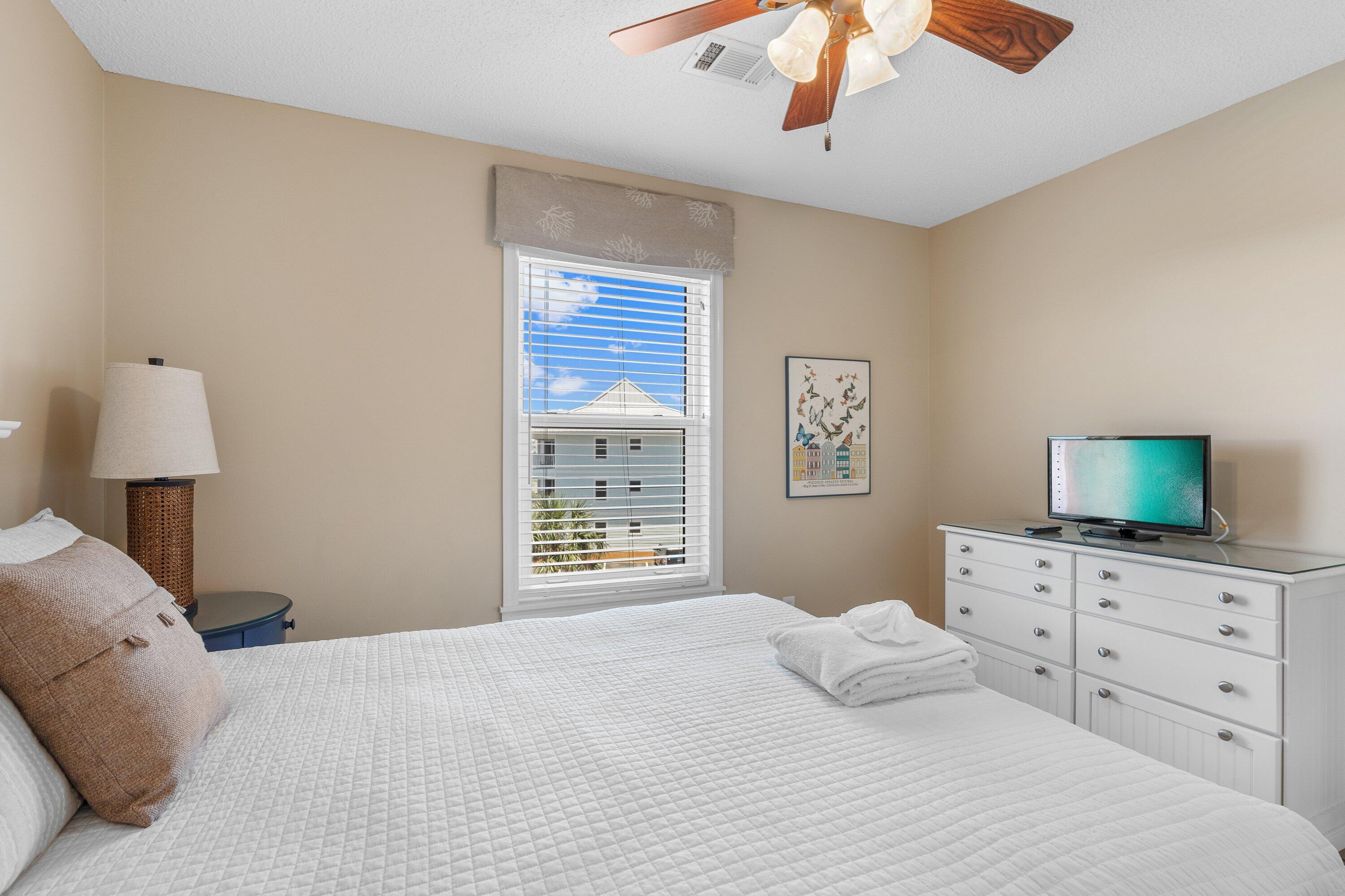 BEACHSIDE VILLAS CONDO - Residential