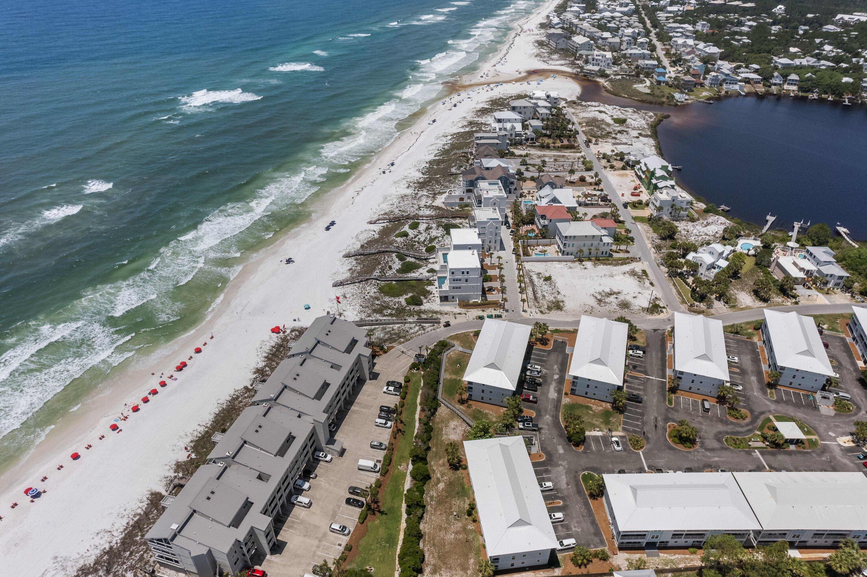 BEACHSIDE VILLAS CONDO - Residential