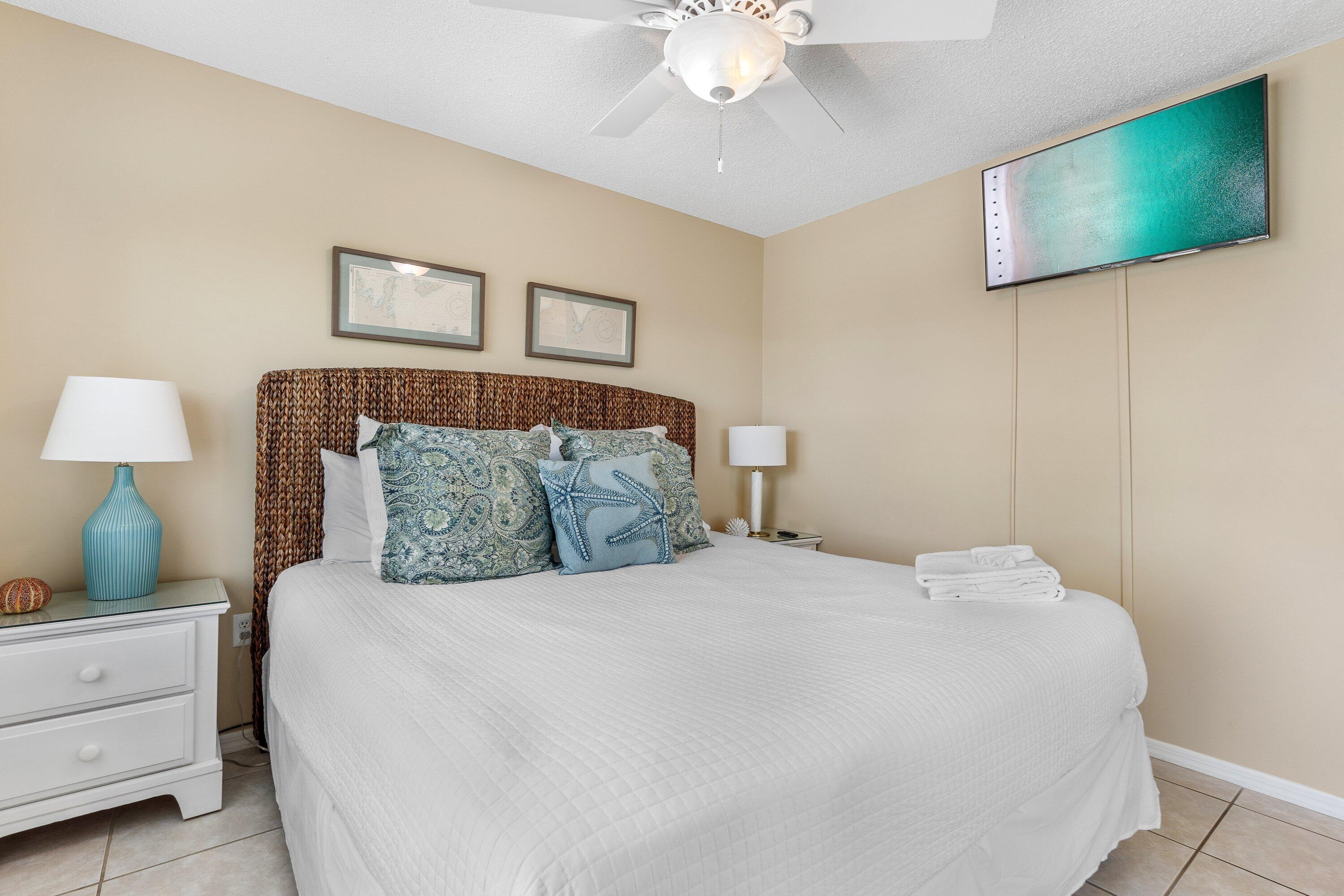 BEACHSIDE VILLAS CONDO - Residential
