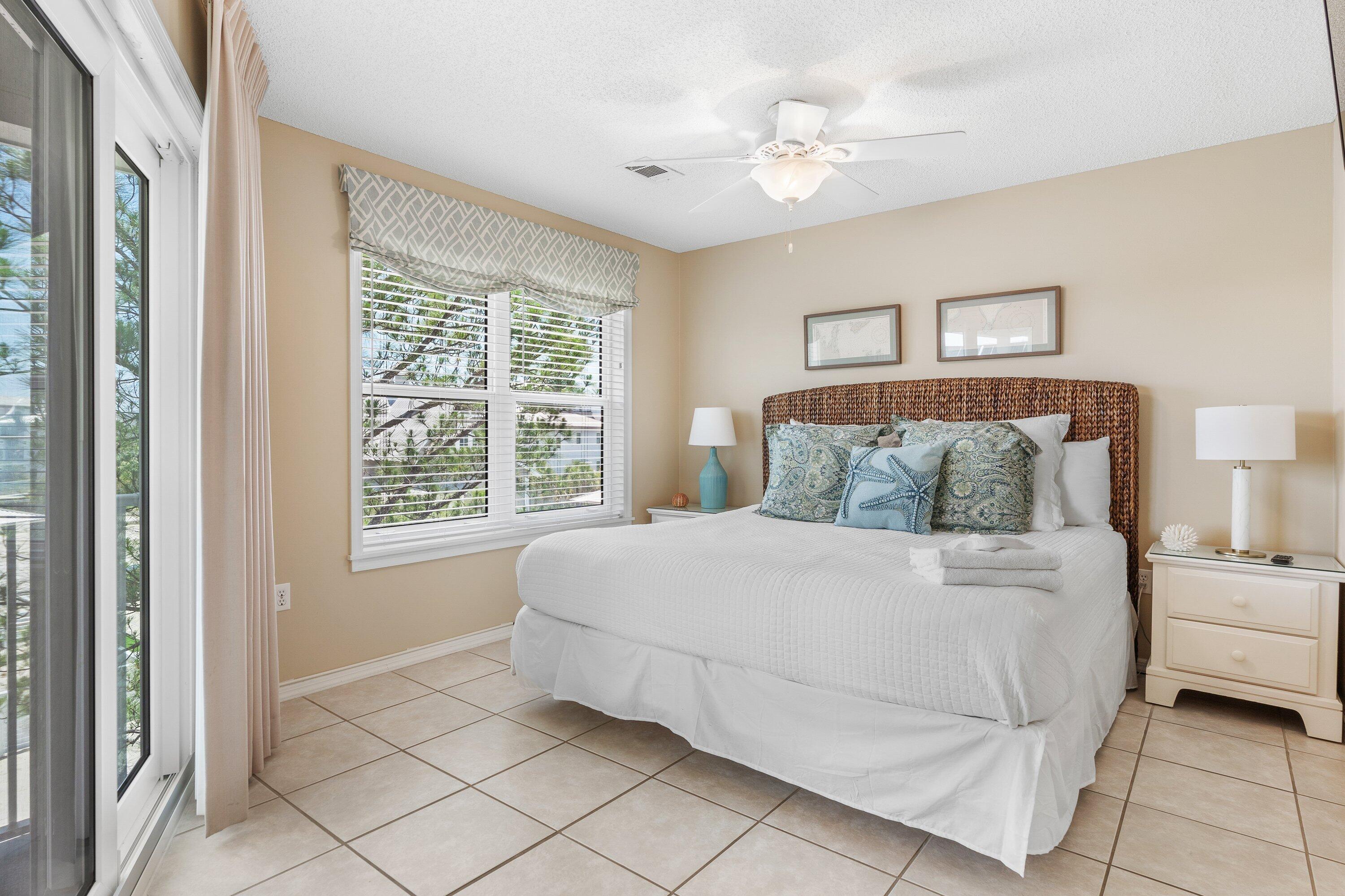 BEACHSIDE VILLAS CONDO - Residential