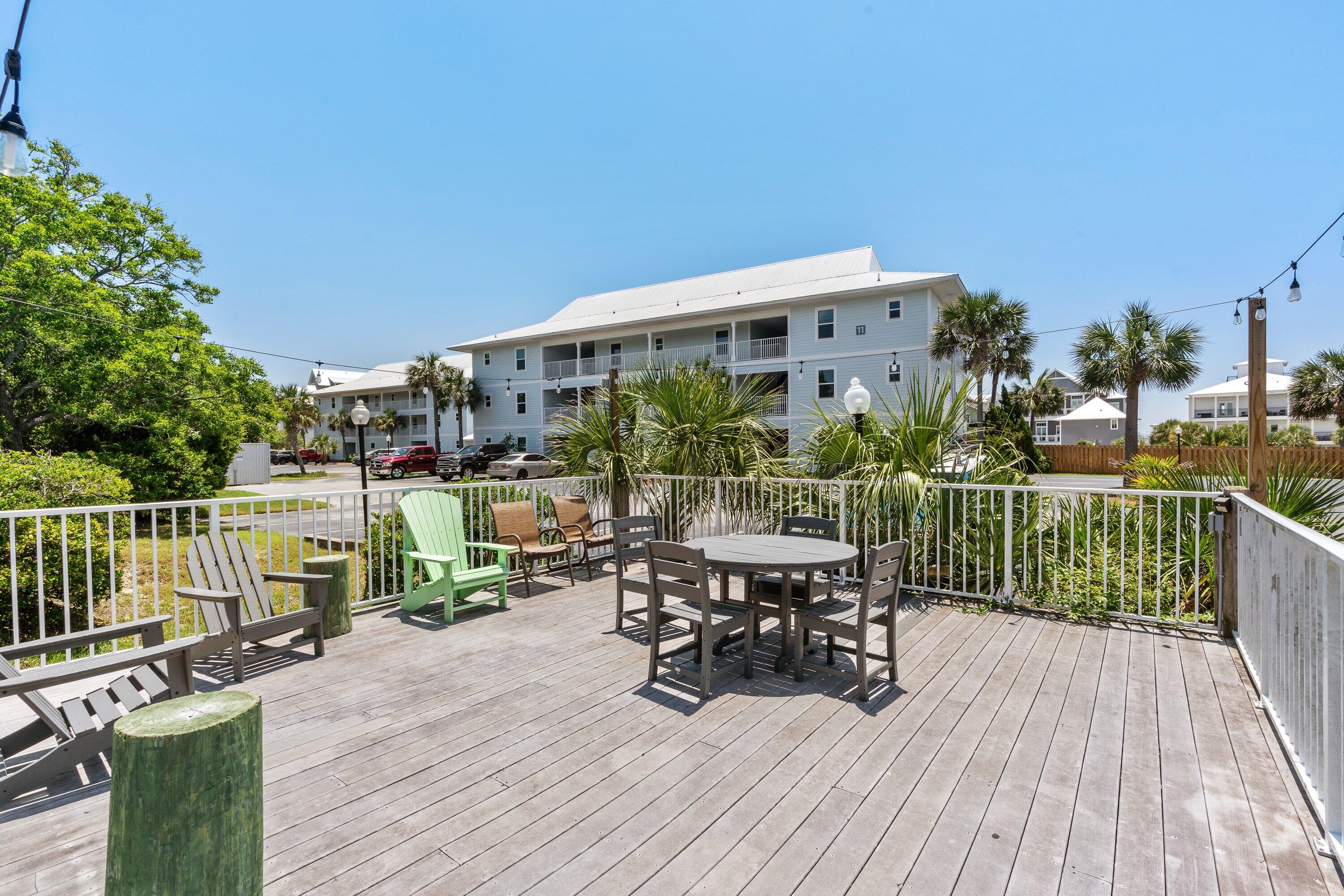 BEACHSIDE VILLAS CONDO - Residential