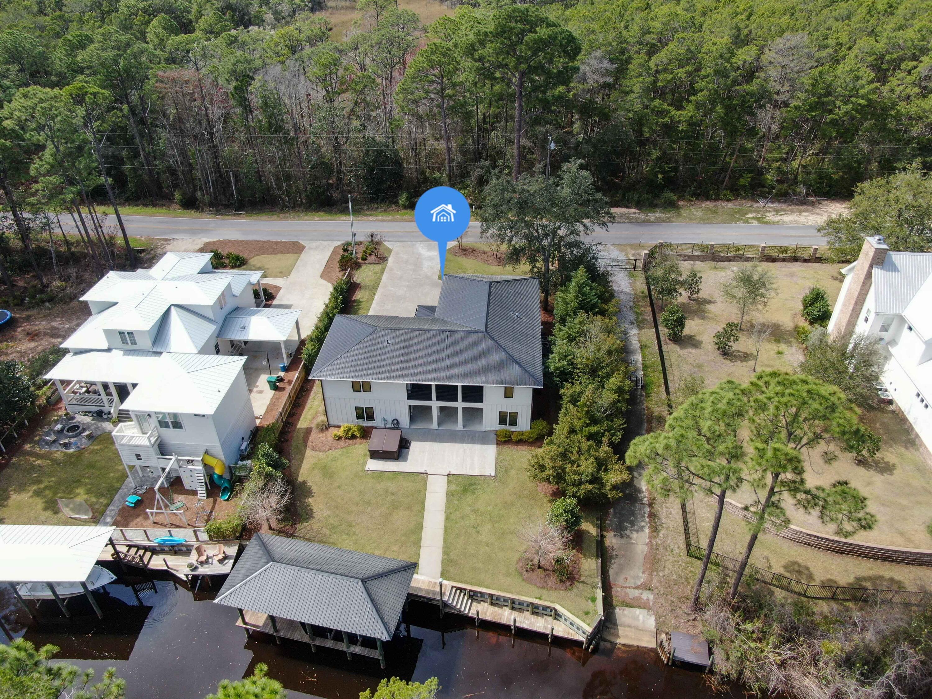 LOT 61 BLK 9 DAUGHETTES 1ST ADDITION TO CHOCTAWATCHEE BEACH - Residential