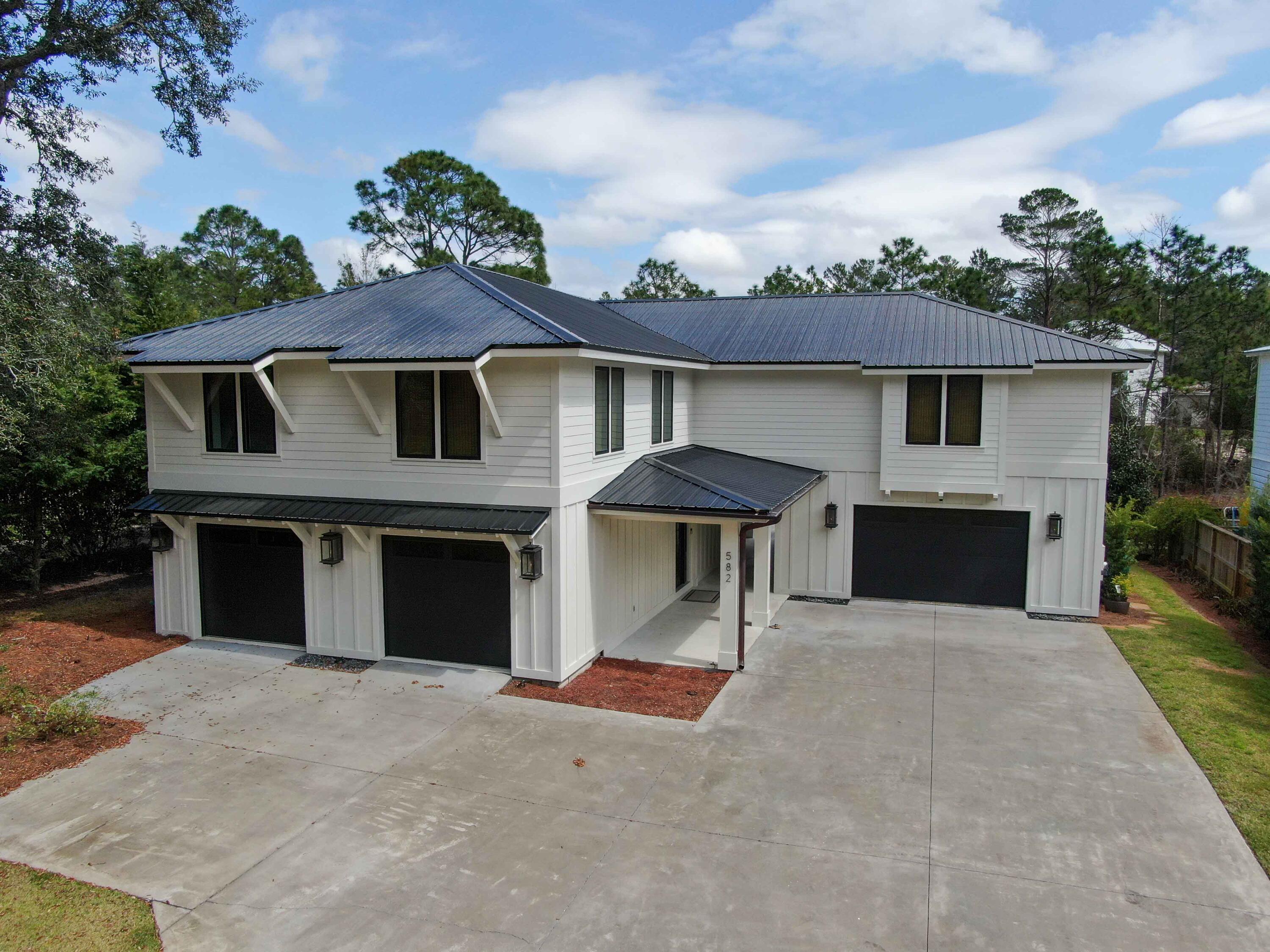 LOT 61 BLK 9 DAUGHETTES 1ST ADDITION TO CHOCTAWATCHEE BEACH - Residential