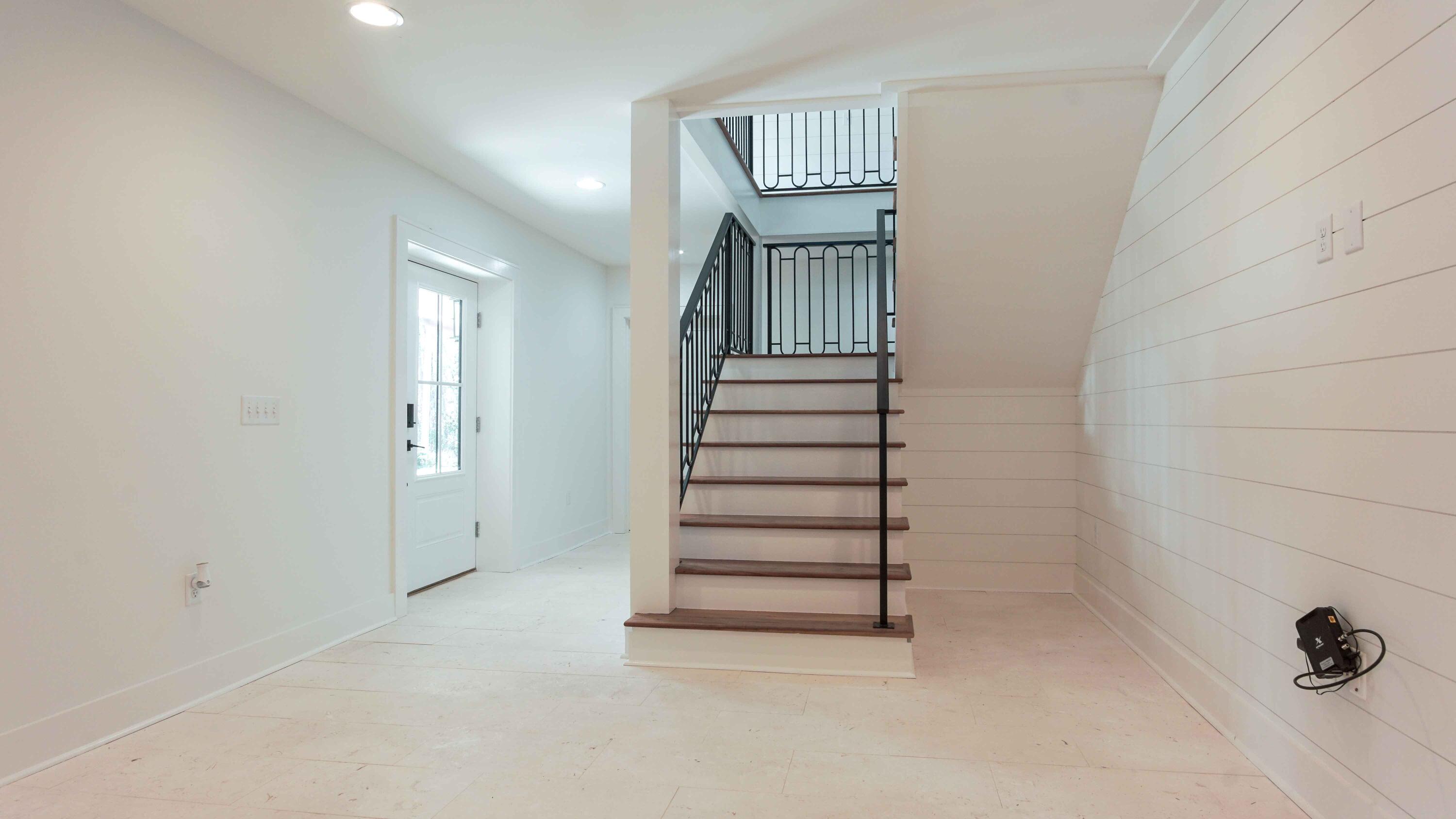 LOT 61 BLK 9 DAUGHETTES 1ST ADDITION TO CHOCTAWATCHEE BEACH - Residential