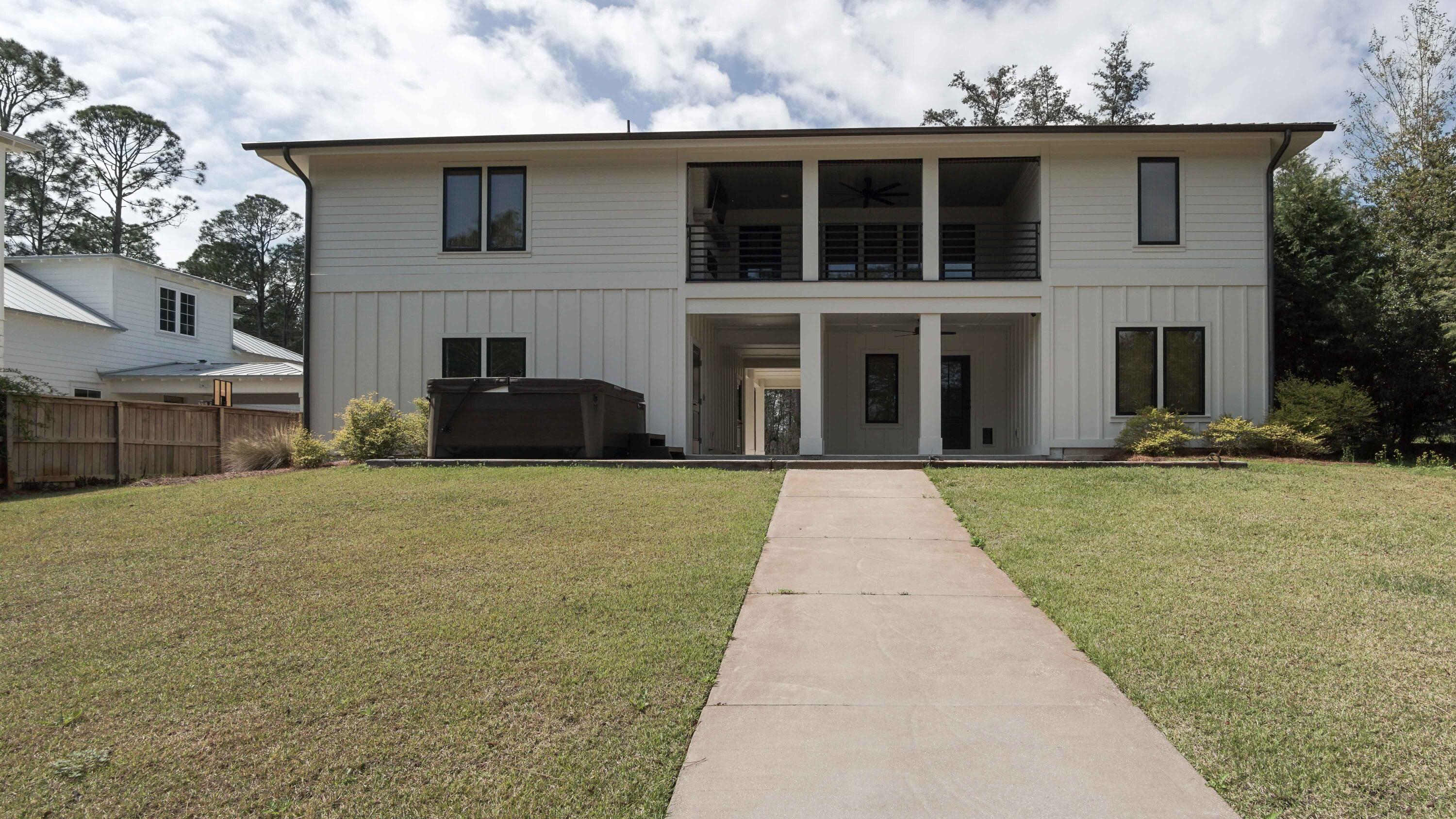 LOT 61 BLK 9 DAUGHETTES 1ST ADDITION TO CHOCTAWATCHEE BEACH - Residential