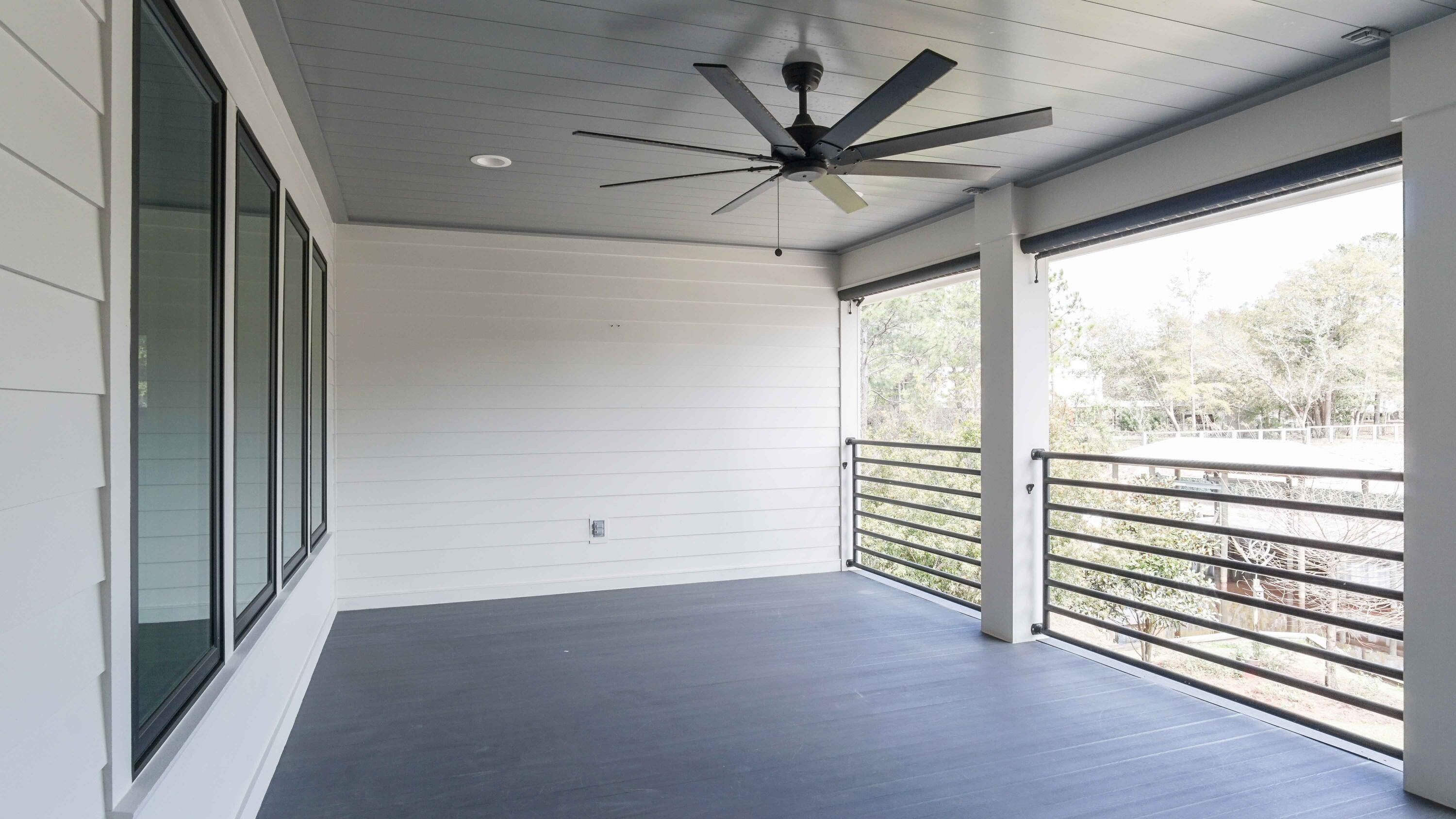 LOT 61 BLK 9 DAUGHETTES 1ST ADDITION TO CHOCTAWATCHEE BEACH - Residential