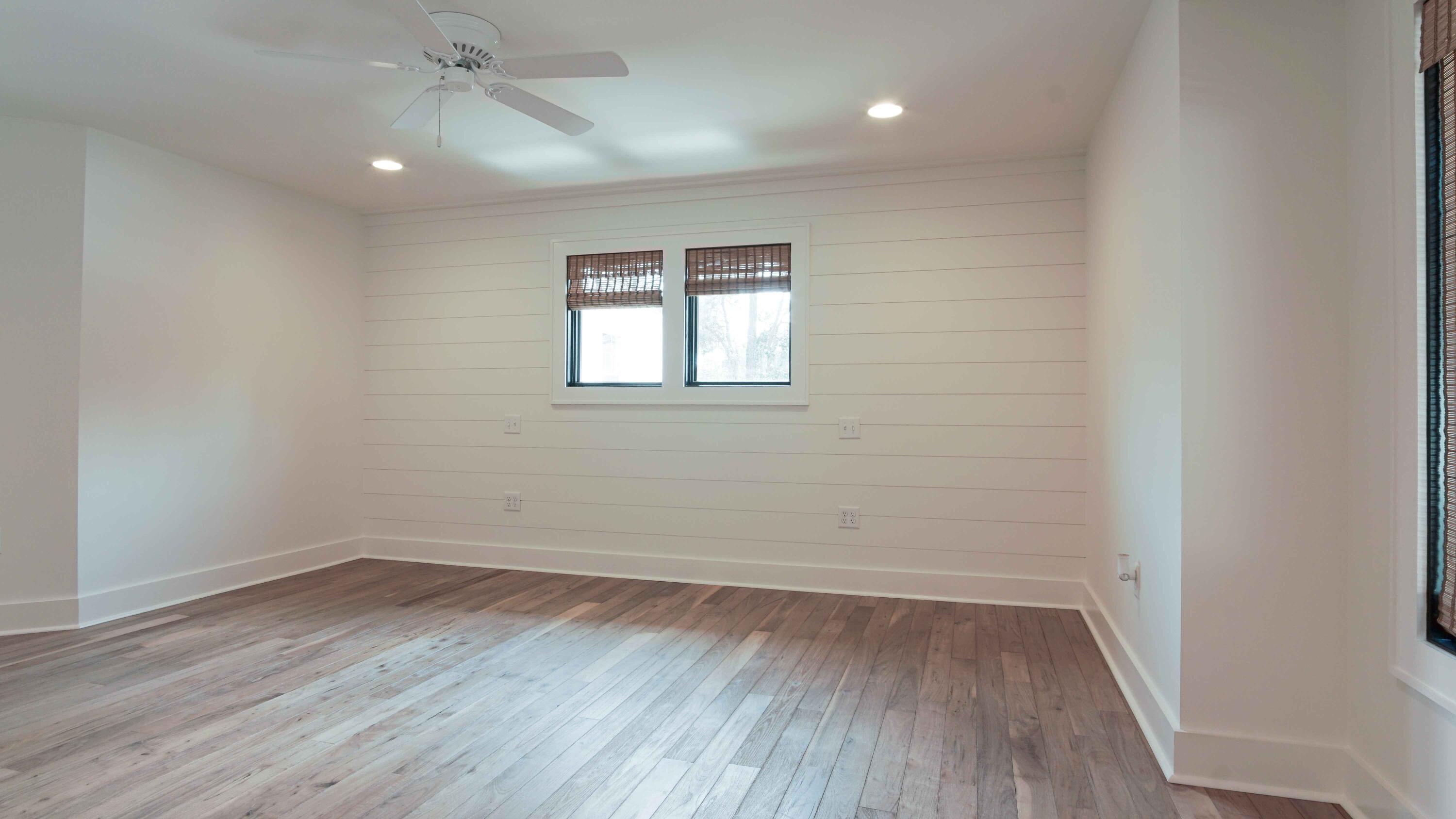 LOT 61 BLK 9 DAUGHETTES 1ST ADDITION TO CHOCTAWATCHEE BEACH - Residential