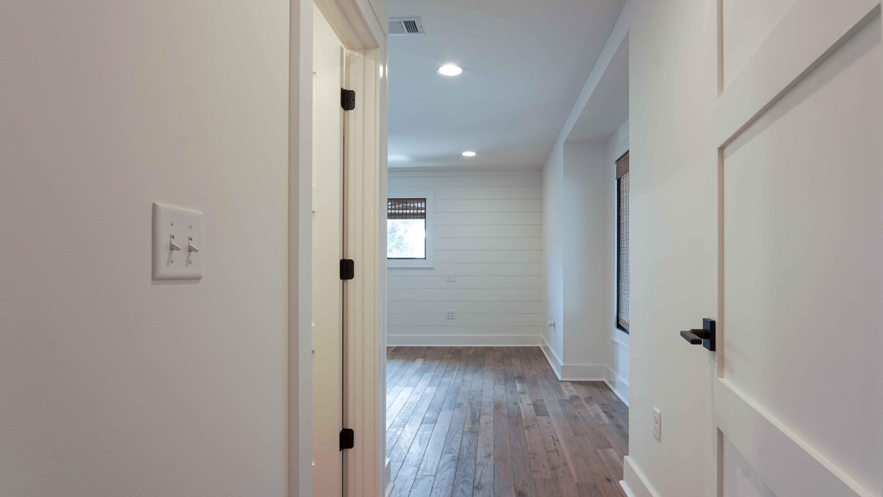 LOT 61 BLK 9 DAUGHETTES 1ST ADDITION TO CHOCTAWATCHEE BEACH - Residential