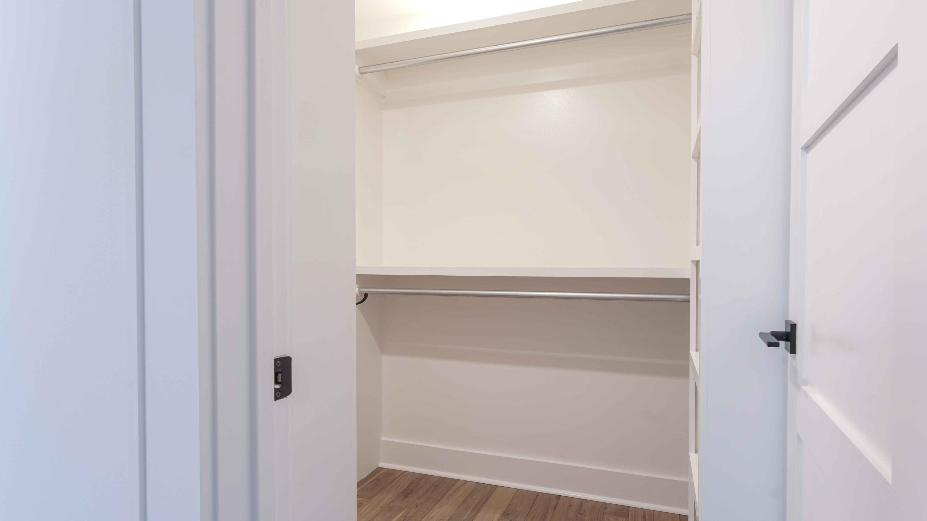 LOT 61 BLK 9 DAUGHETTES 1ST ADDITION TO CHOCTAWATCHEE BEACH - Residential