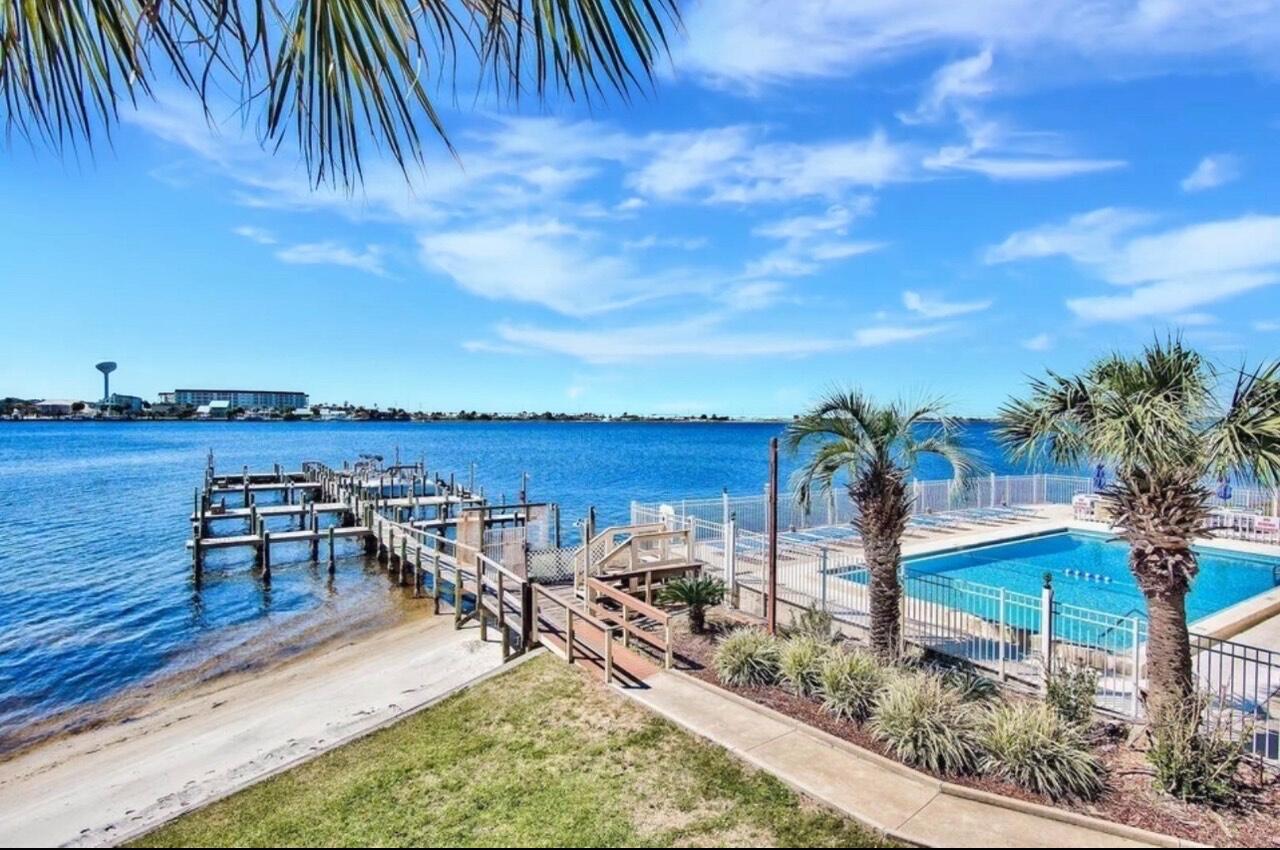 FOUNTAINHEAD CONDO - Residential