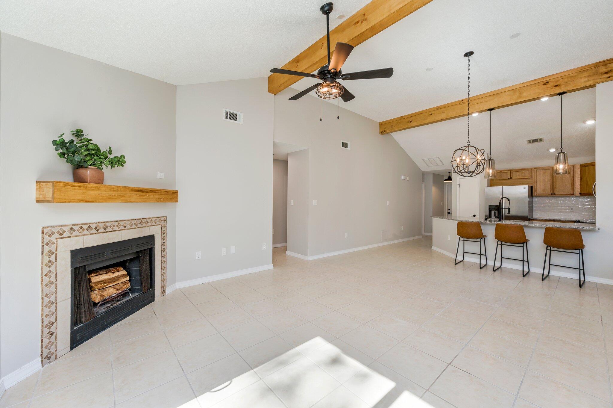 SUMMER HILLS - Residential