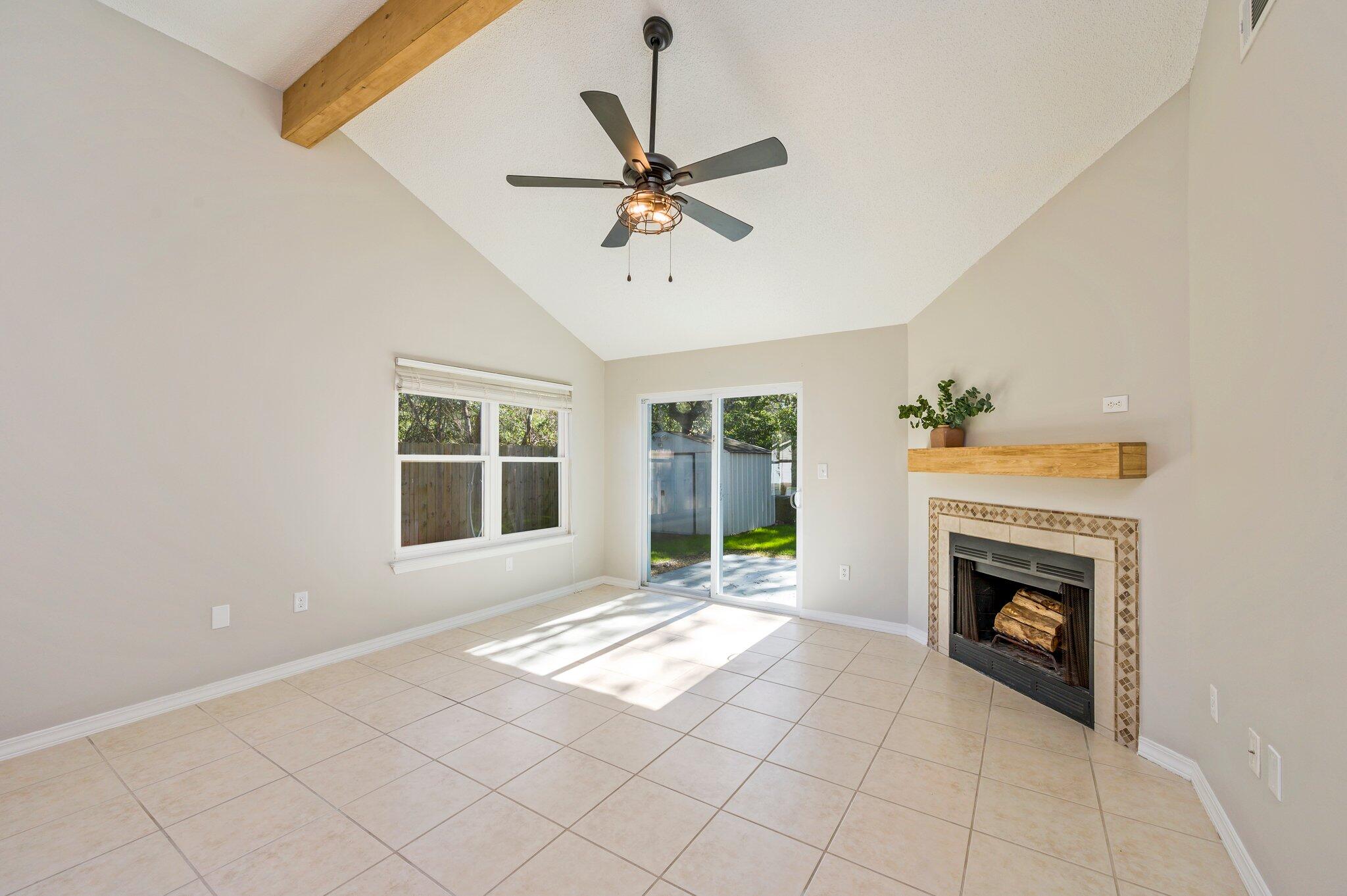 SUMMER HILLS - Residential