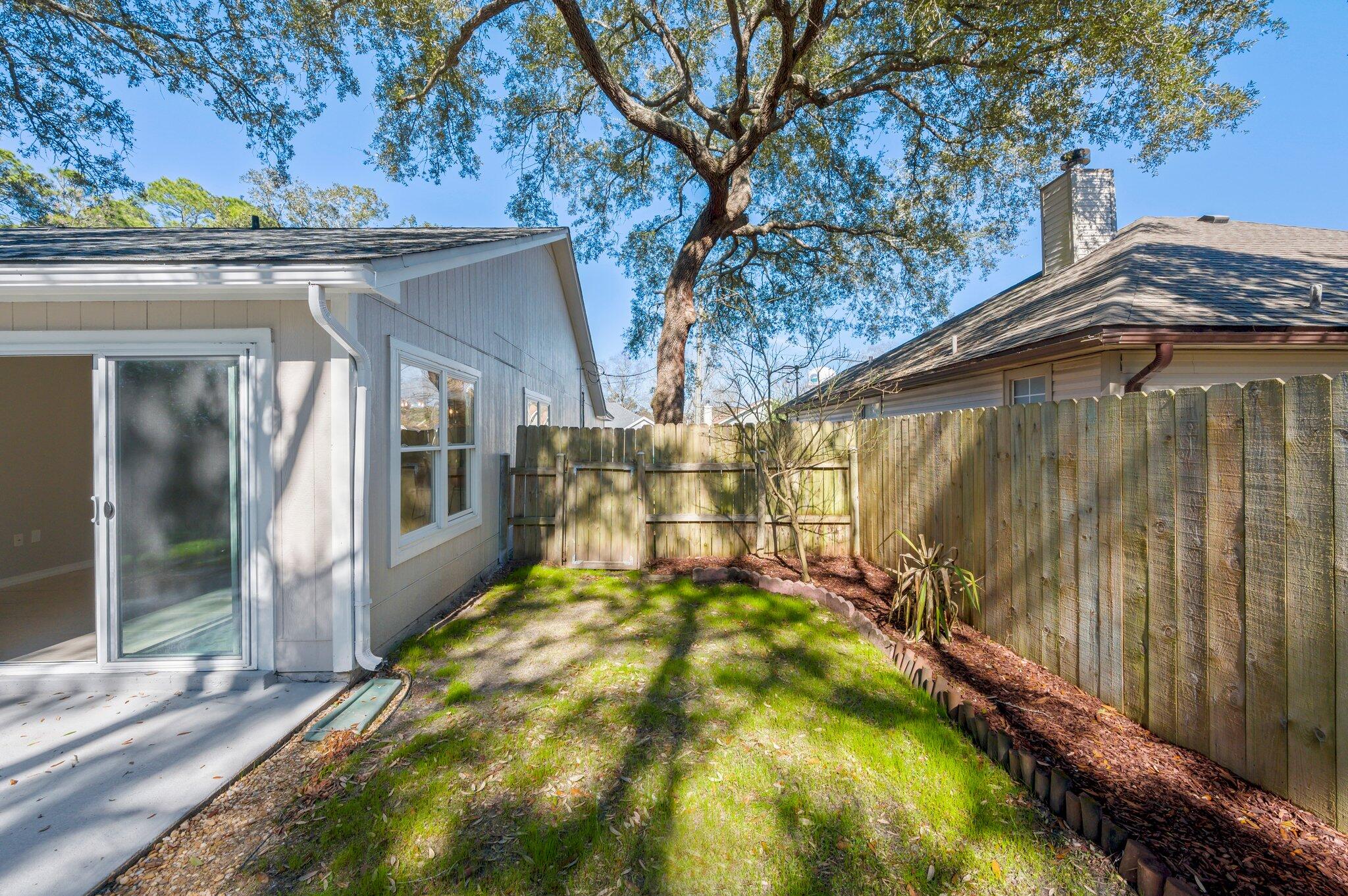 SUMMER HILLS - Residential