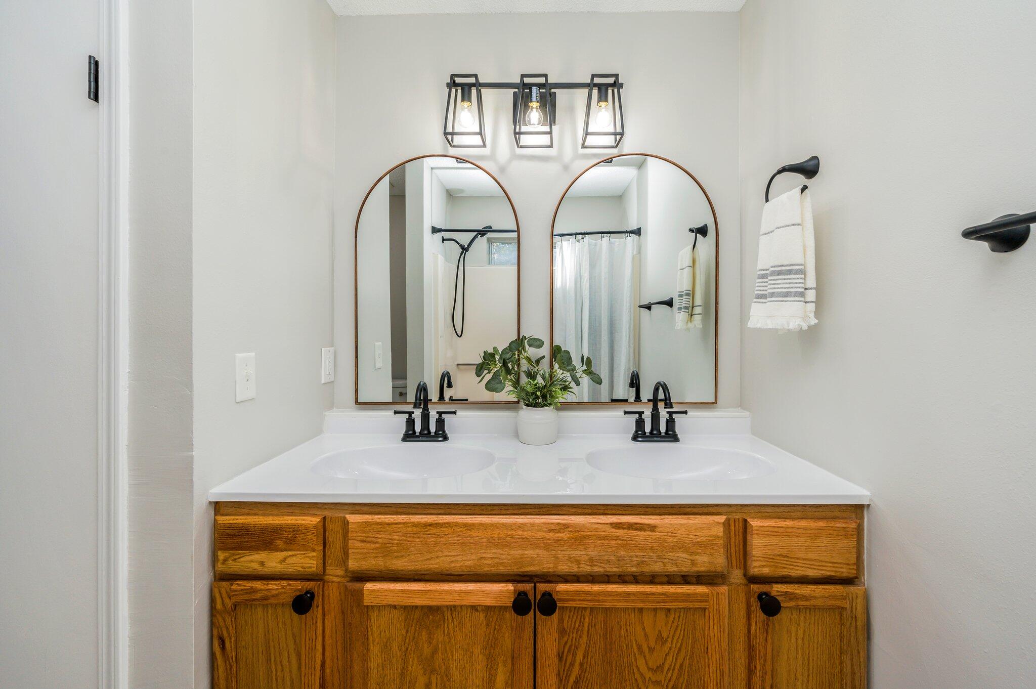 SUMMER HILLS - Residential