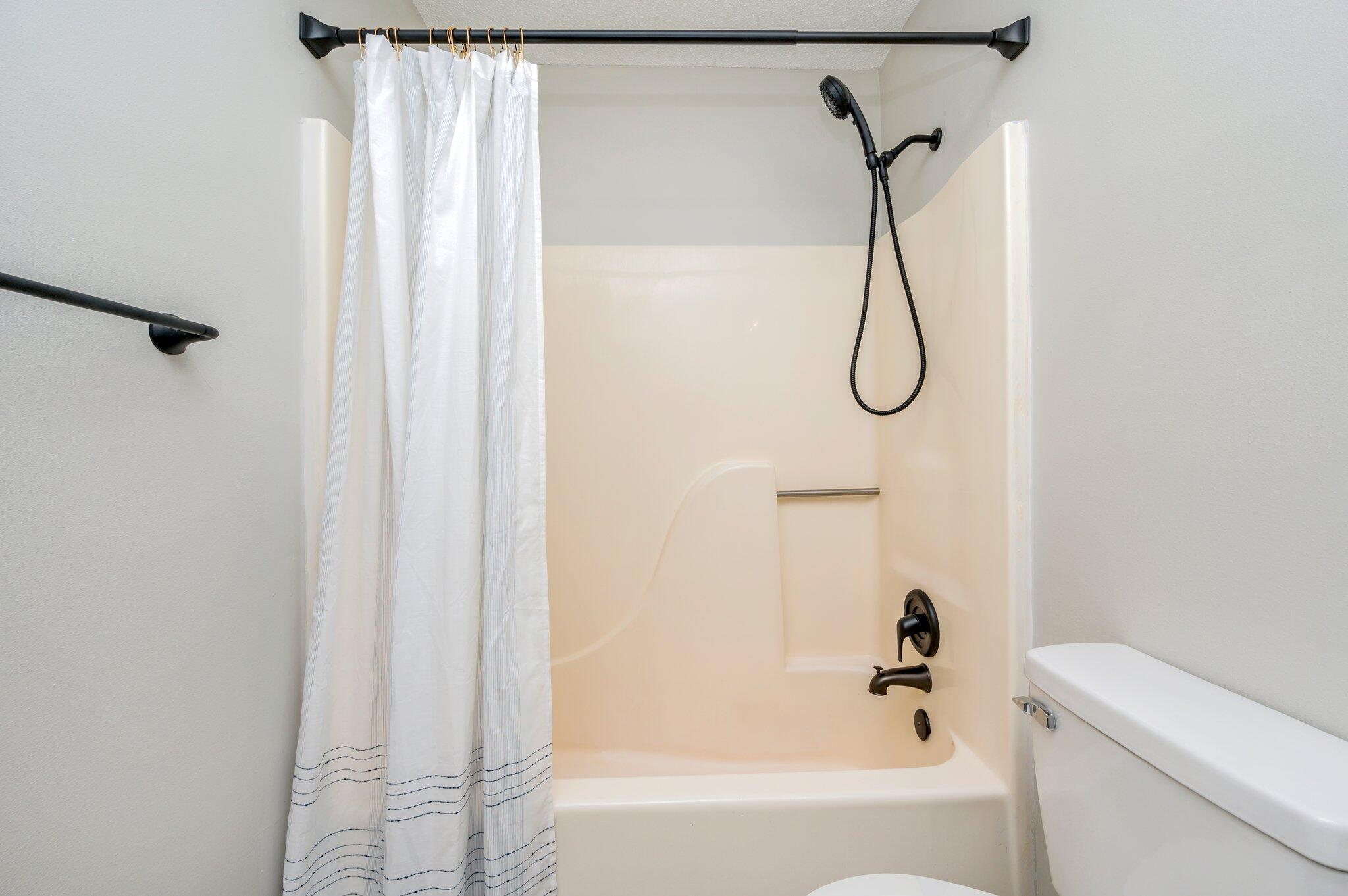 SUMMER HILLS - Residential