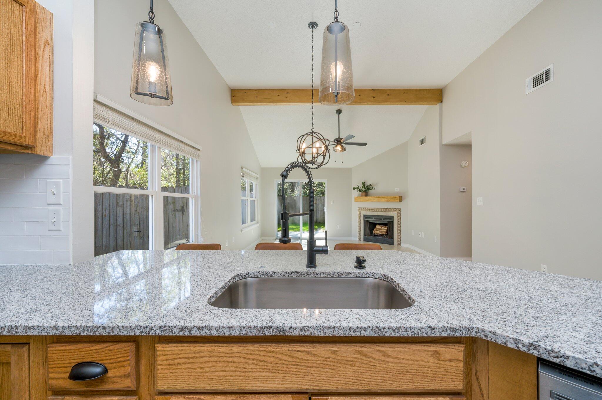 SUMMER HILLS - Residential