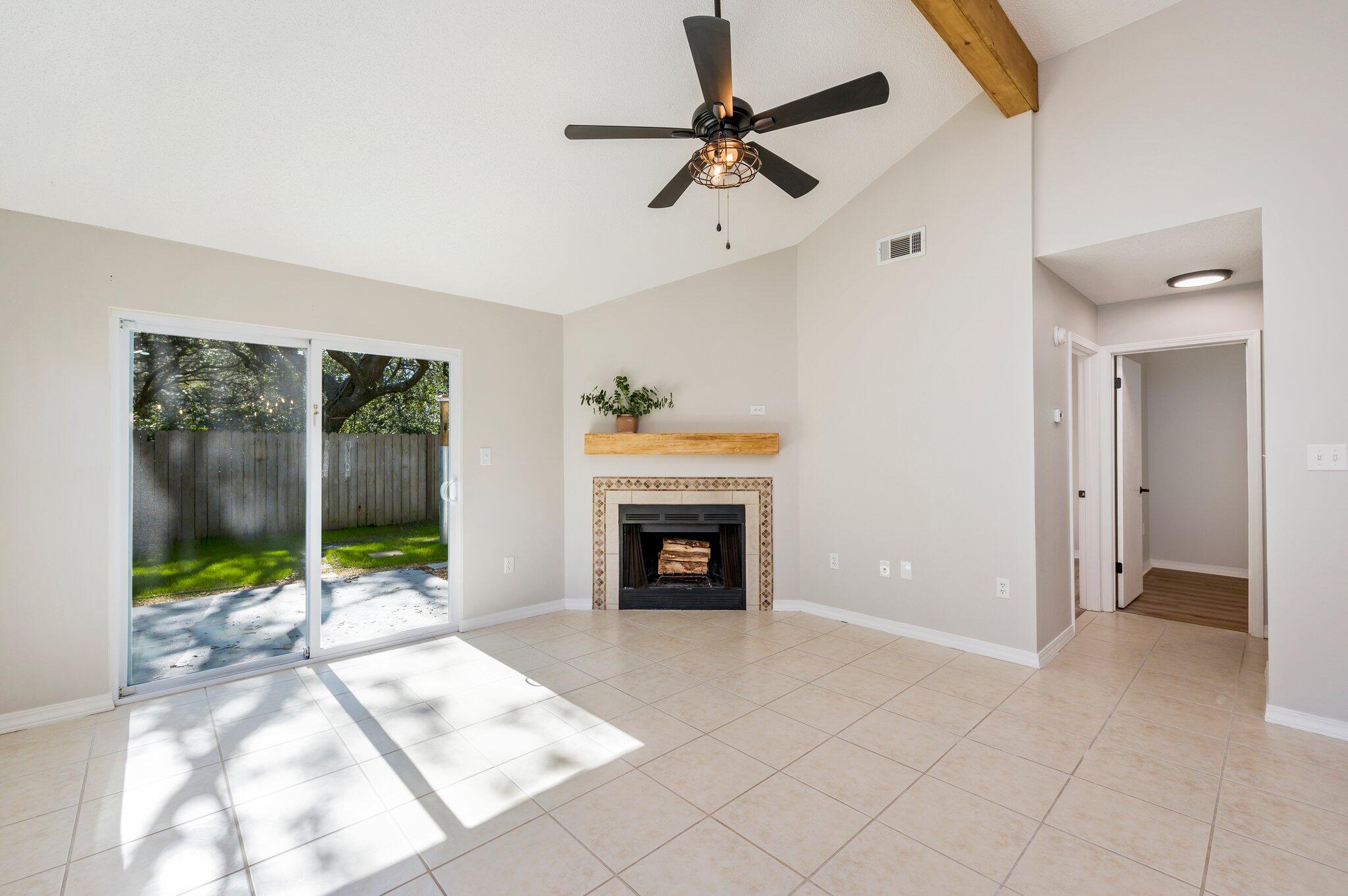 SUMMER HILLS - Residential