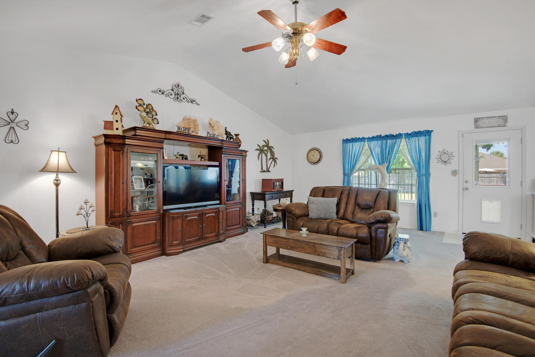 PRO AM ESTATES - Residential