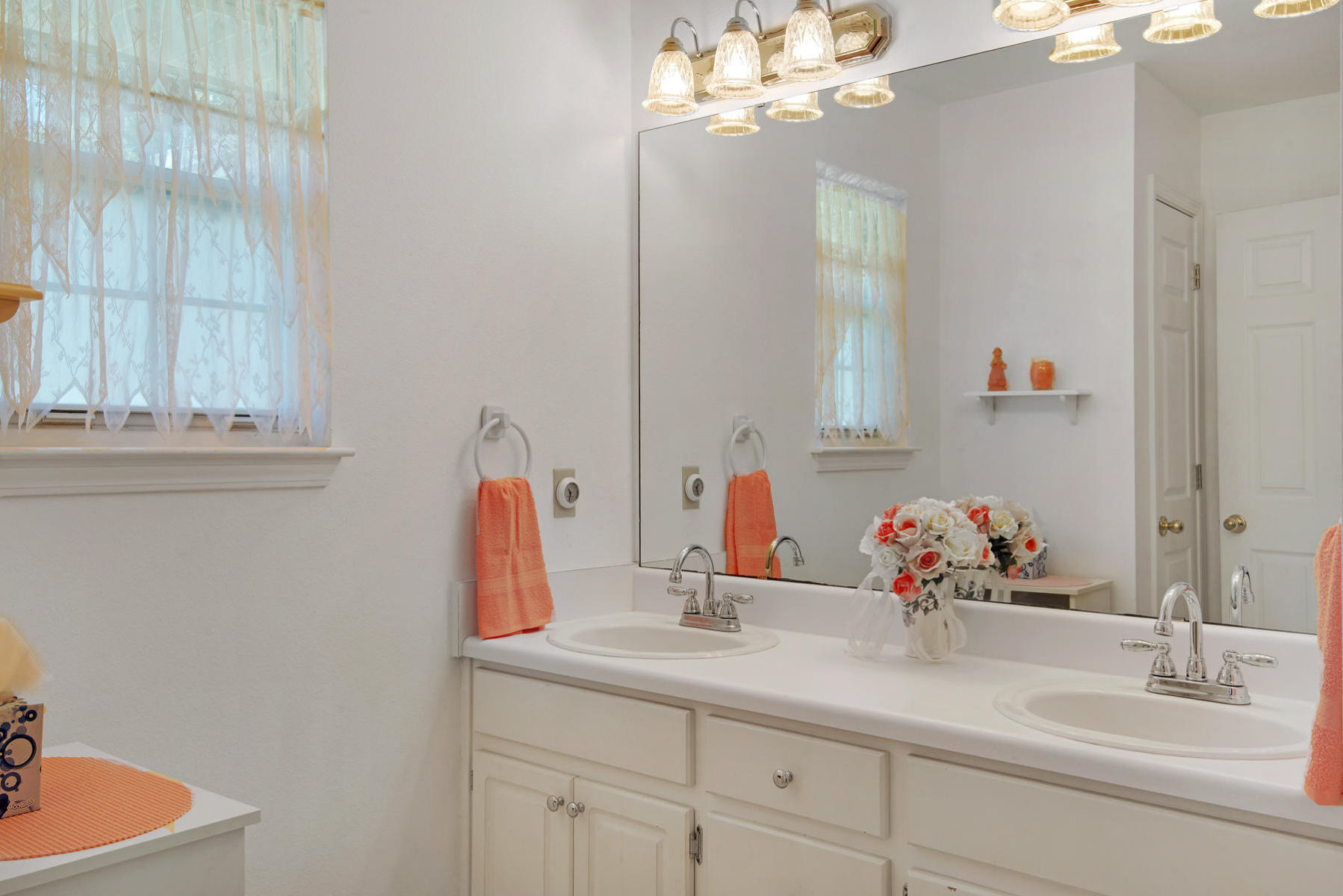 PRO AM ESTATES - Residential