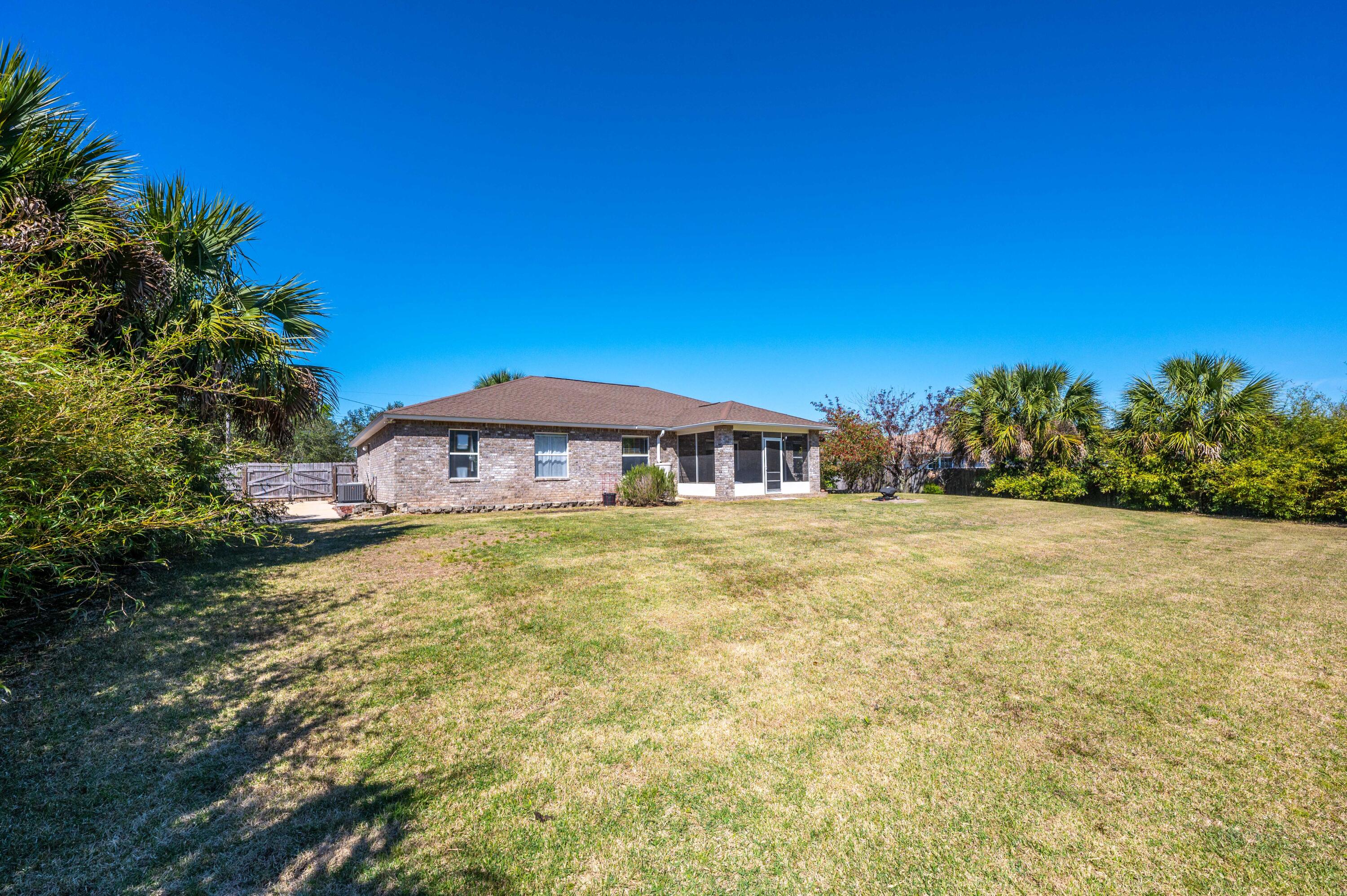 Navarre 2nd Add Lot 26 Blk 20 As Des In OR 2557 PG 1469 - Residential