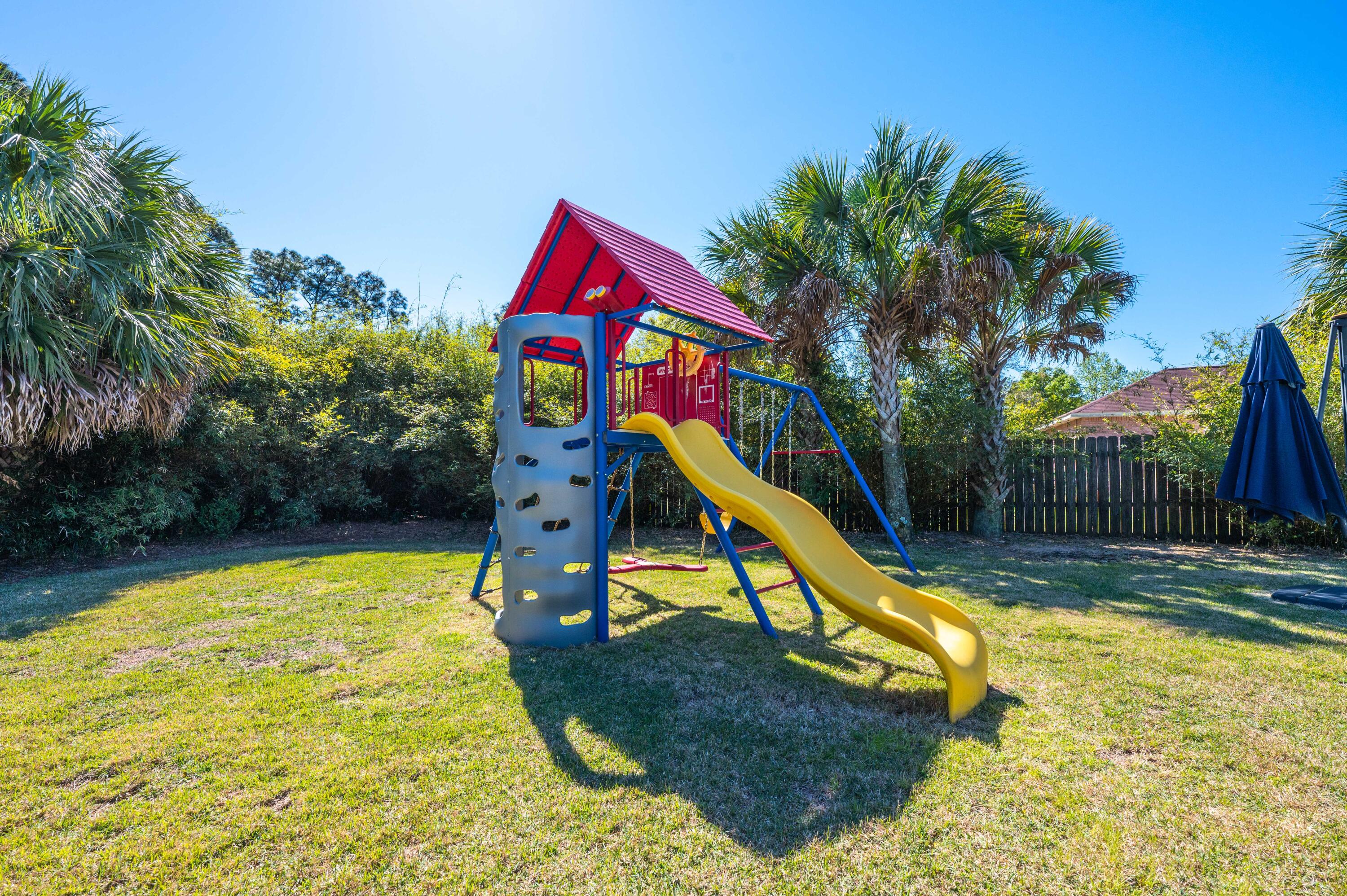 Navarre 2nd Add Lot 26 Blk 20 As Des In OR 2557 PG 1469 - Residential