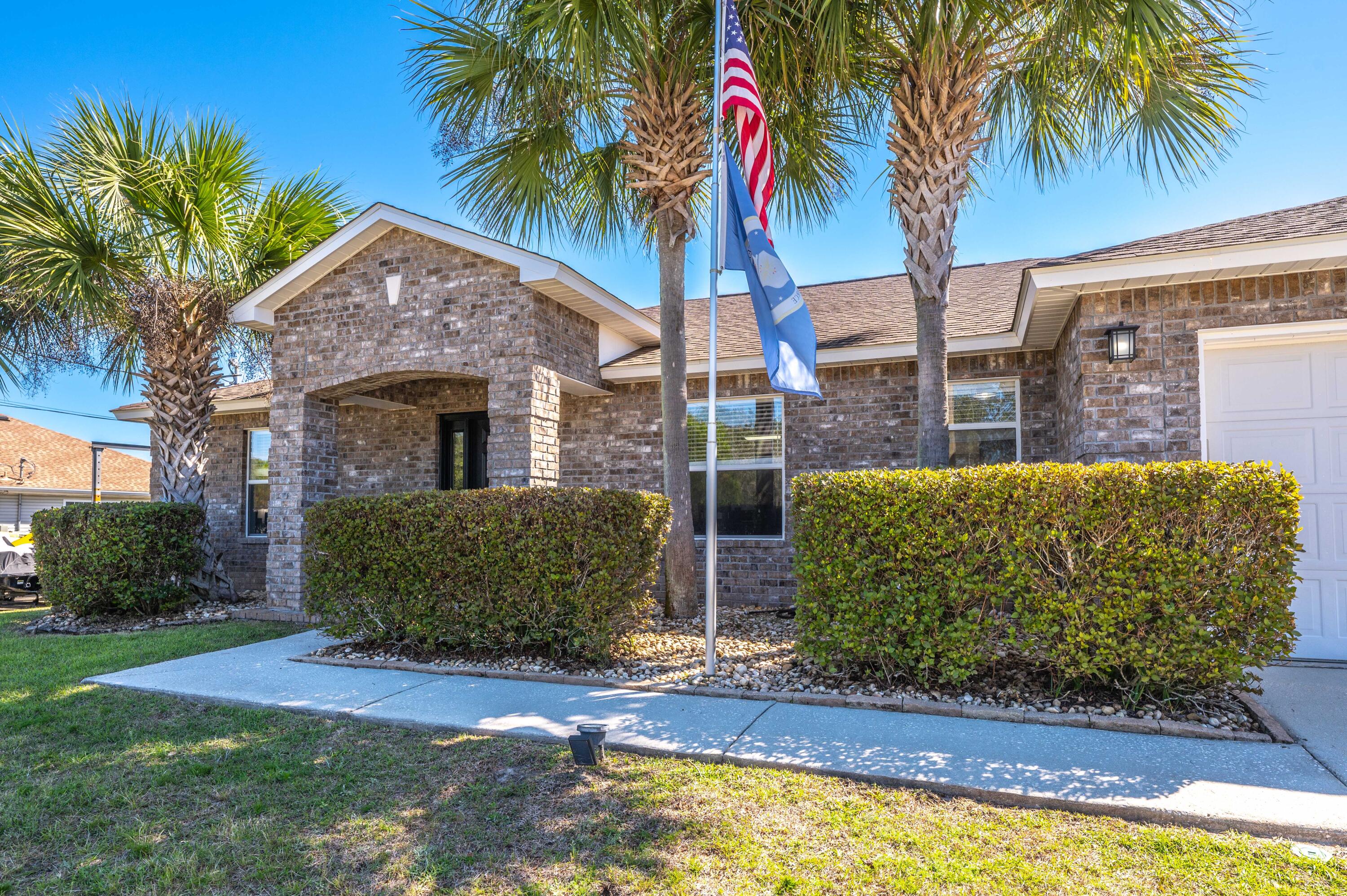 Navarre 2nd Add Lot 26 Blk 20 As Des In OR 2557 PG 1469 - Residential