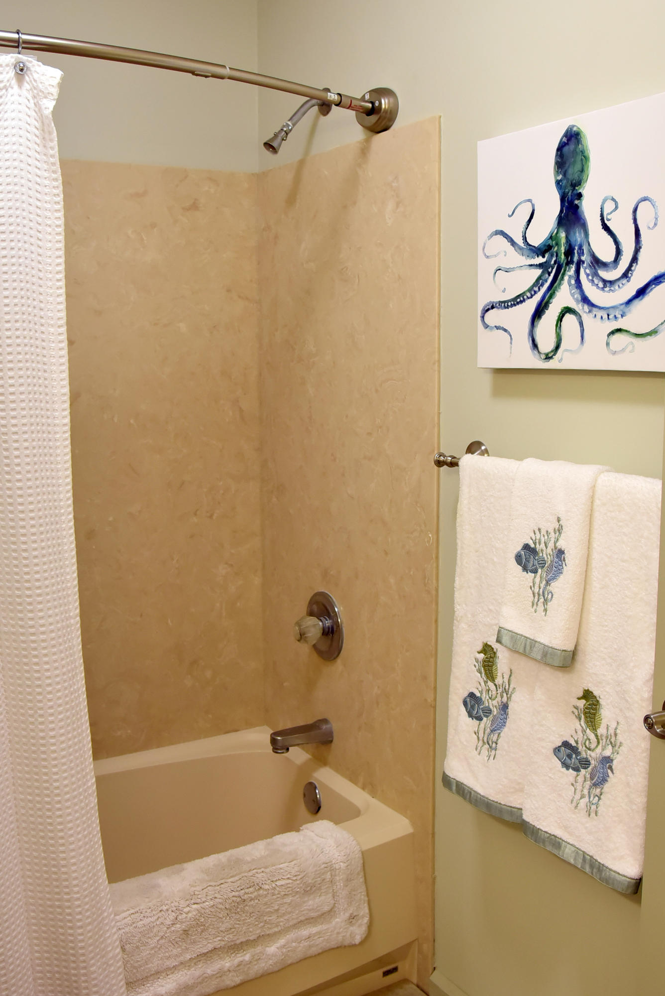 CEDAR RIDGE PH 10 - Residential