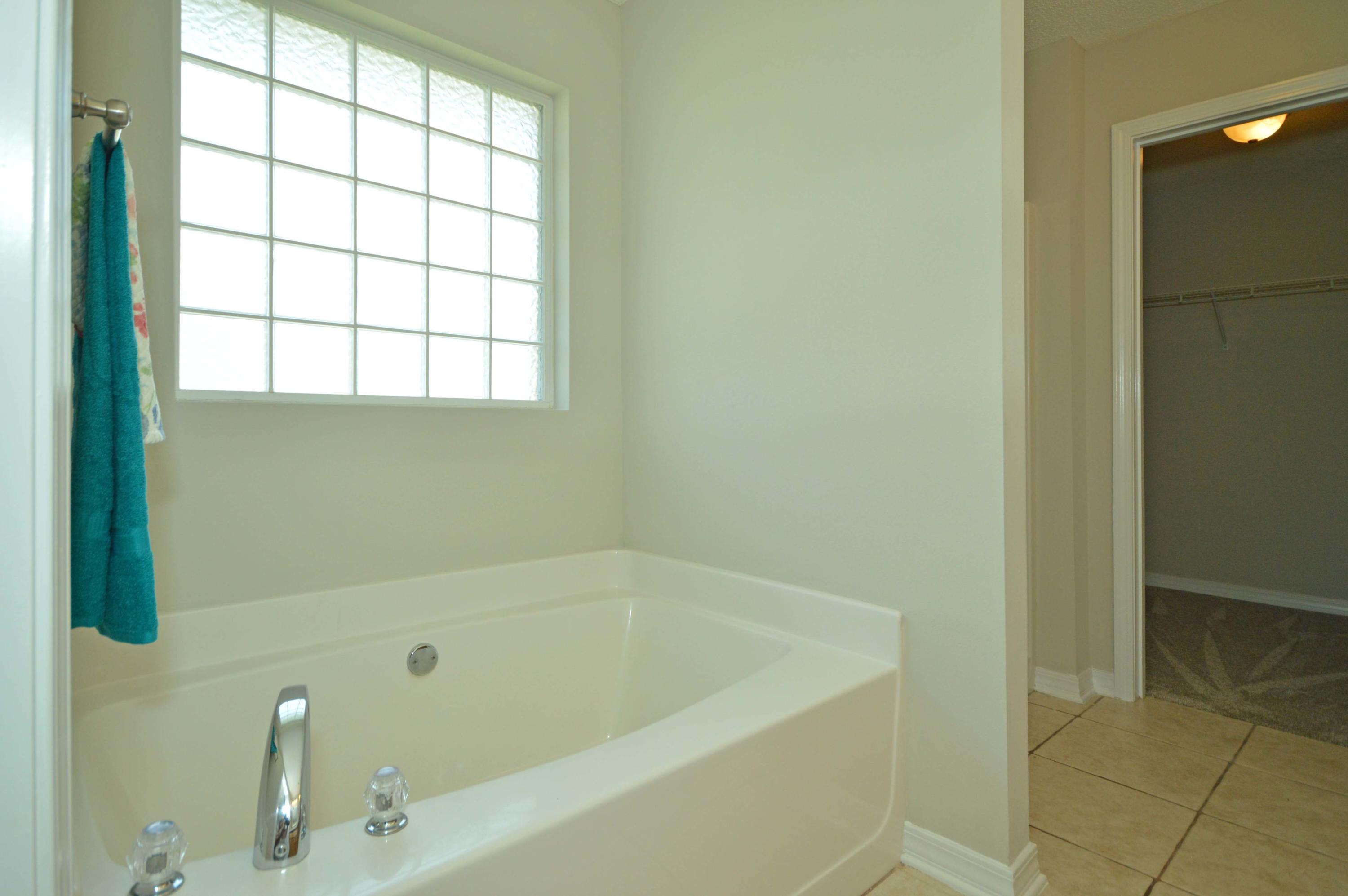 NONESUCH WAY - Residential