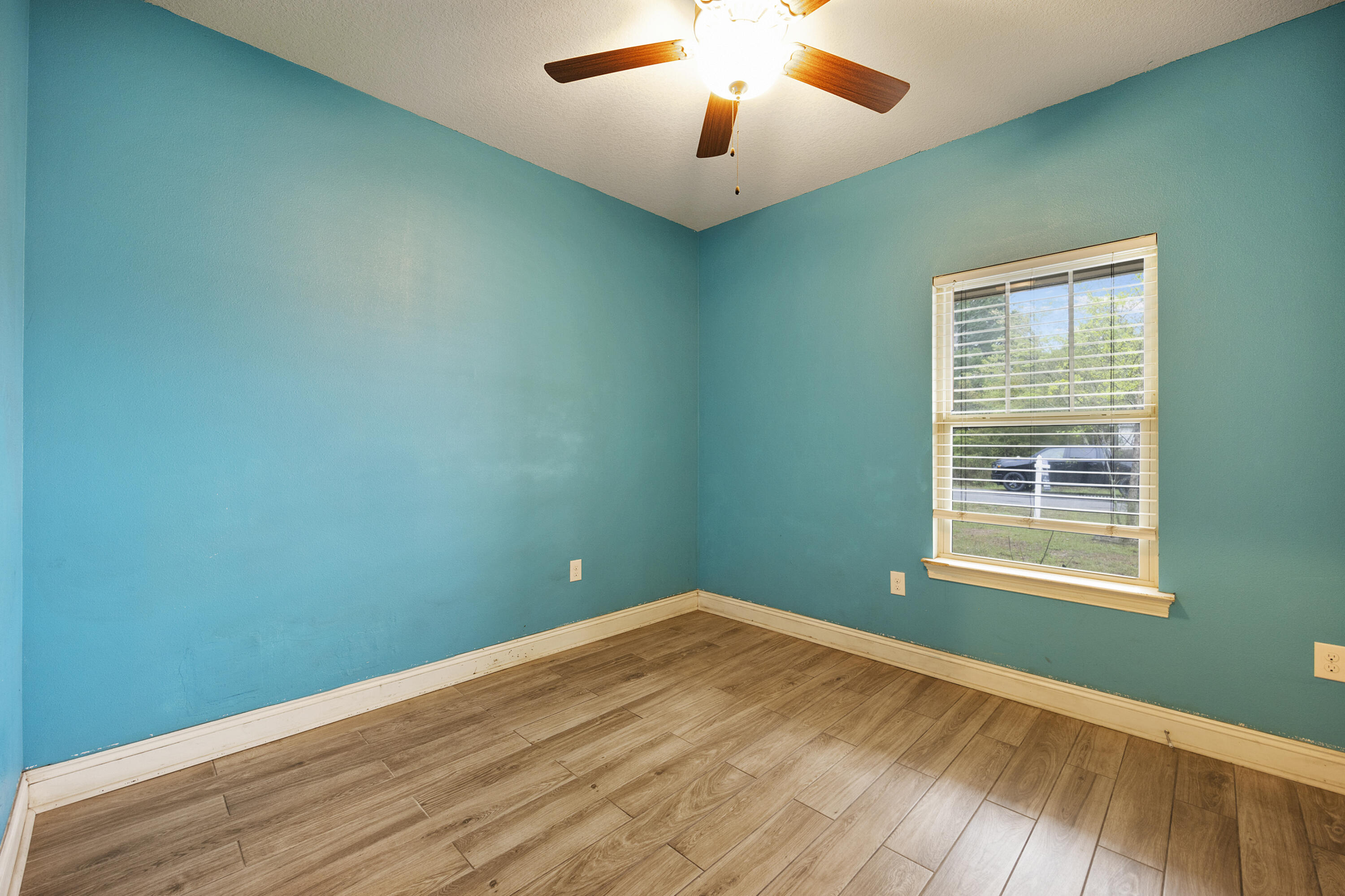 NAVARRE S/D 2ND ADDN - Residential