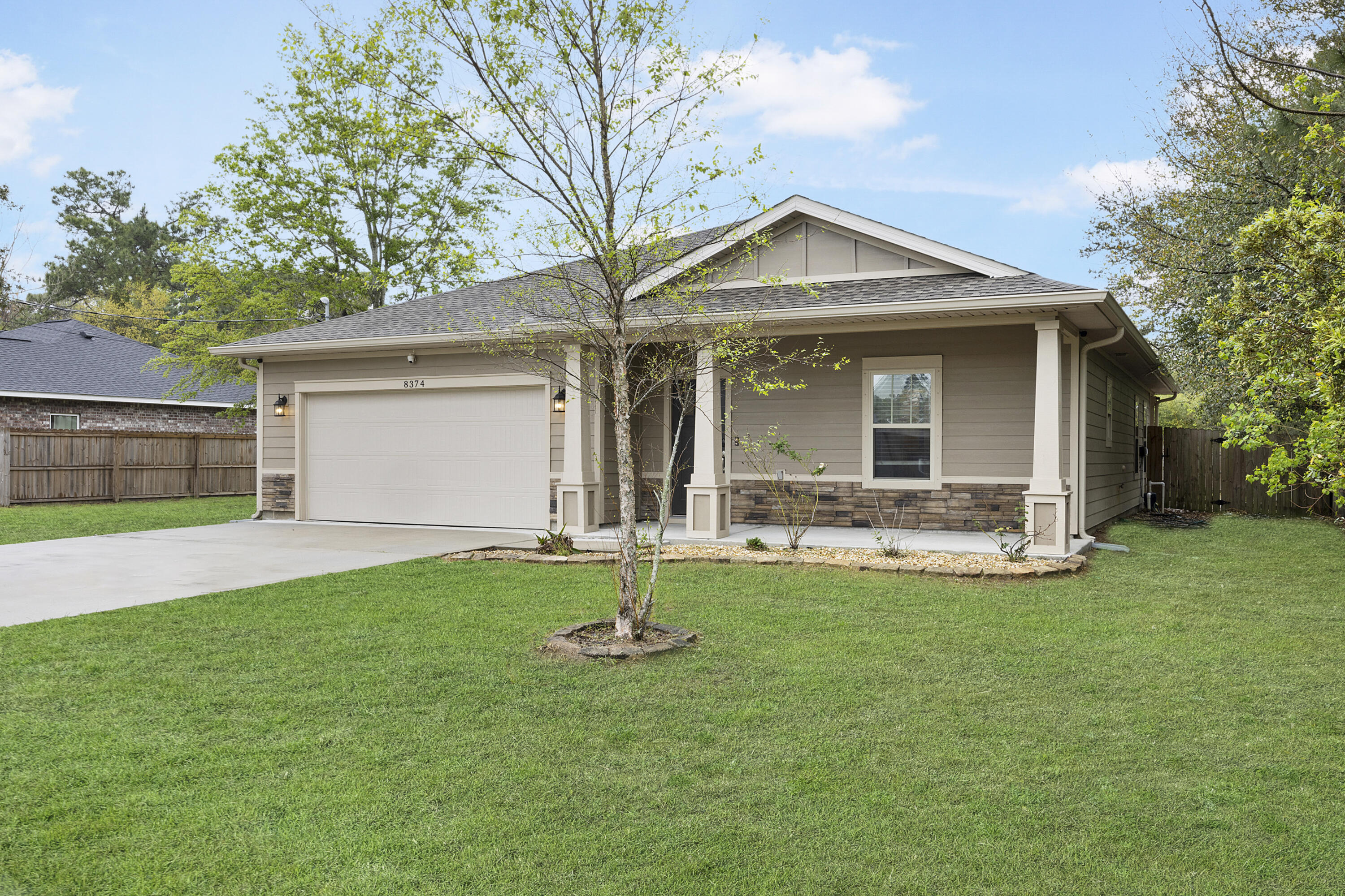 NAVARRE S/D 2ND ADDN - Residential