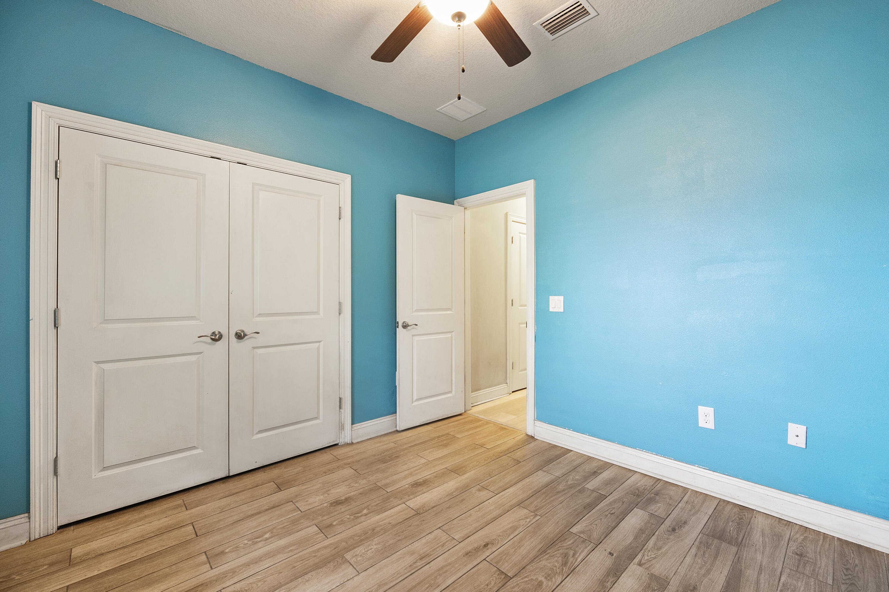 NAVARRE S/D 2ND ADDN - Residential