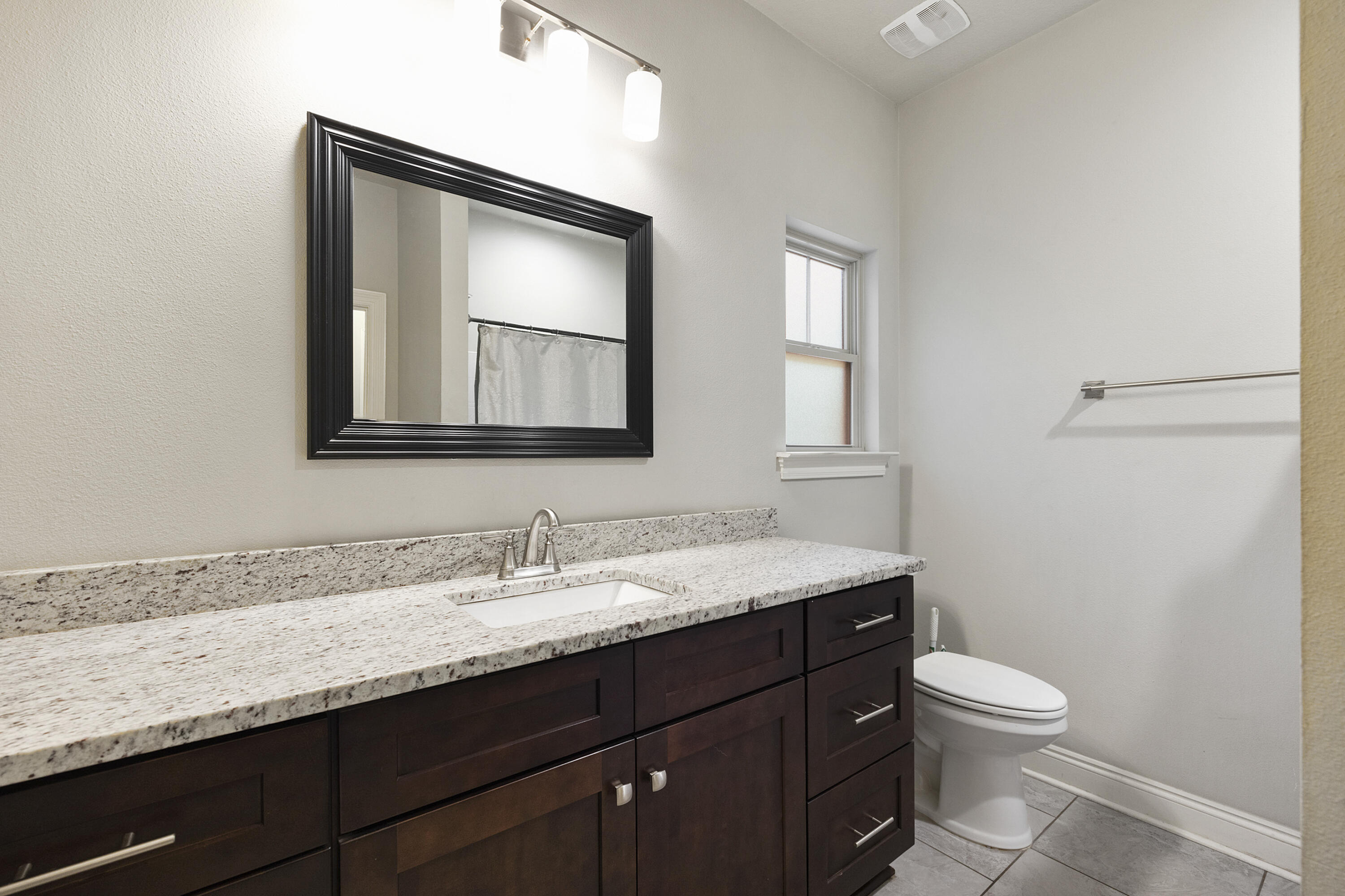 NAVARRE S/D 2ND ADDN - Residential