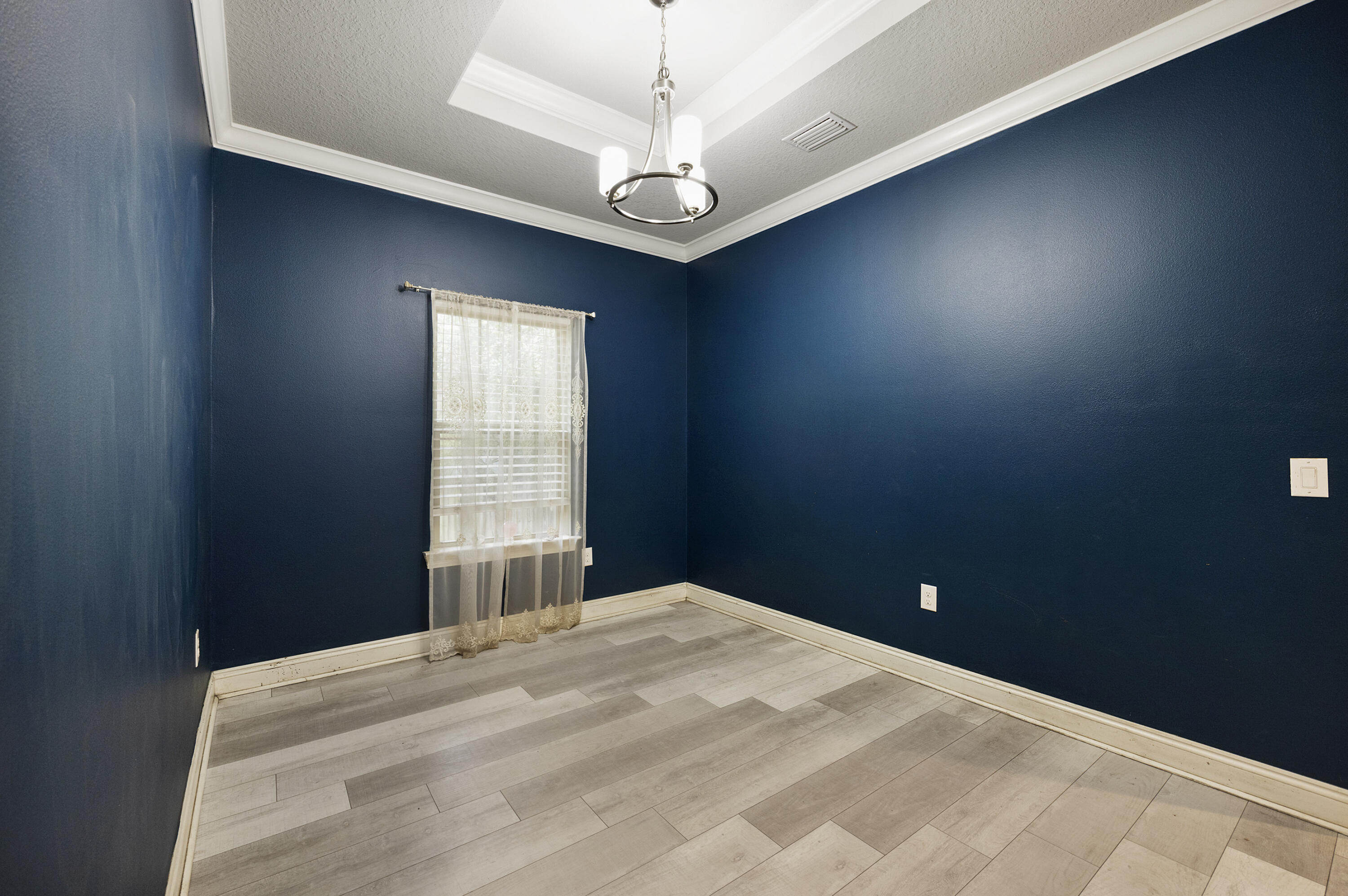 NAVARRE S/D 2ND ADDN - Residential