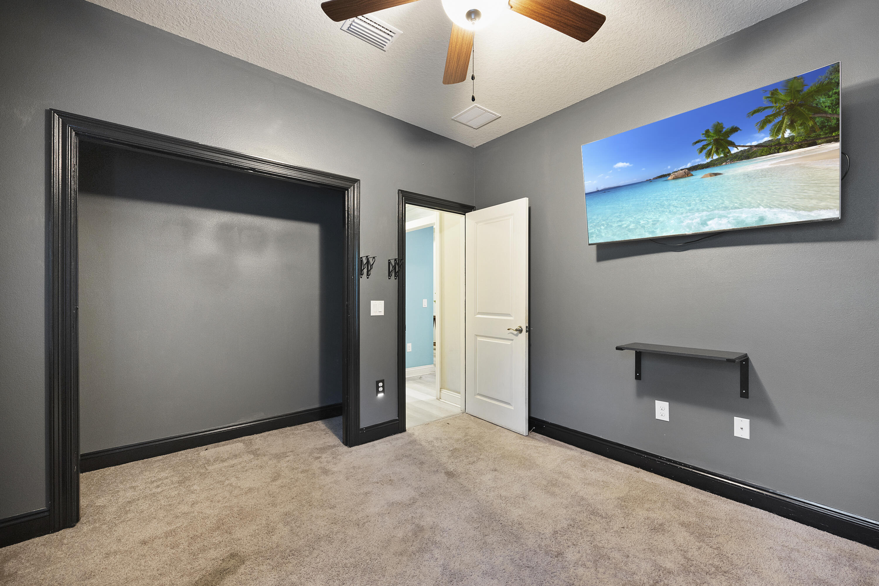 NAVARRE S/D 2ND ADDN - Residential