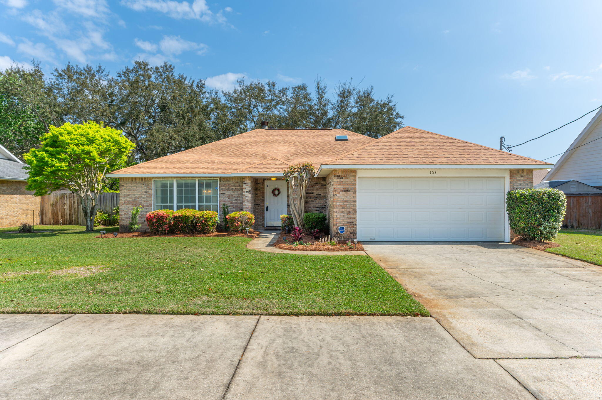 All Offers must be submitted on FARBAR AS-IS Contract. BRAND NEW 2025 AC just installed!! NEW ROOF 2024. Charming all-brick home located in the heart of Destin. Step inside to a very spacious living and dining area, with the kitchen just around the corner. Enjoy a beautifully landscaped backyard. Ideally situated in a central location, close to everything! Just a short walk to Clement Taylor and Captain Leonard Destin parks, both offering views of Crab Island. The home includes three bedrooms including a large master suite with a walk-in closet, and master bath with separate shower and tub. A generously sized two-car garage completes the package. And don't forget access to all of the Destin schools! Don't miss out on the chance to own this fantastic home