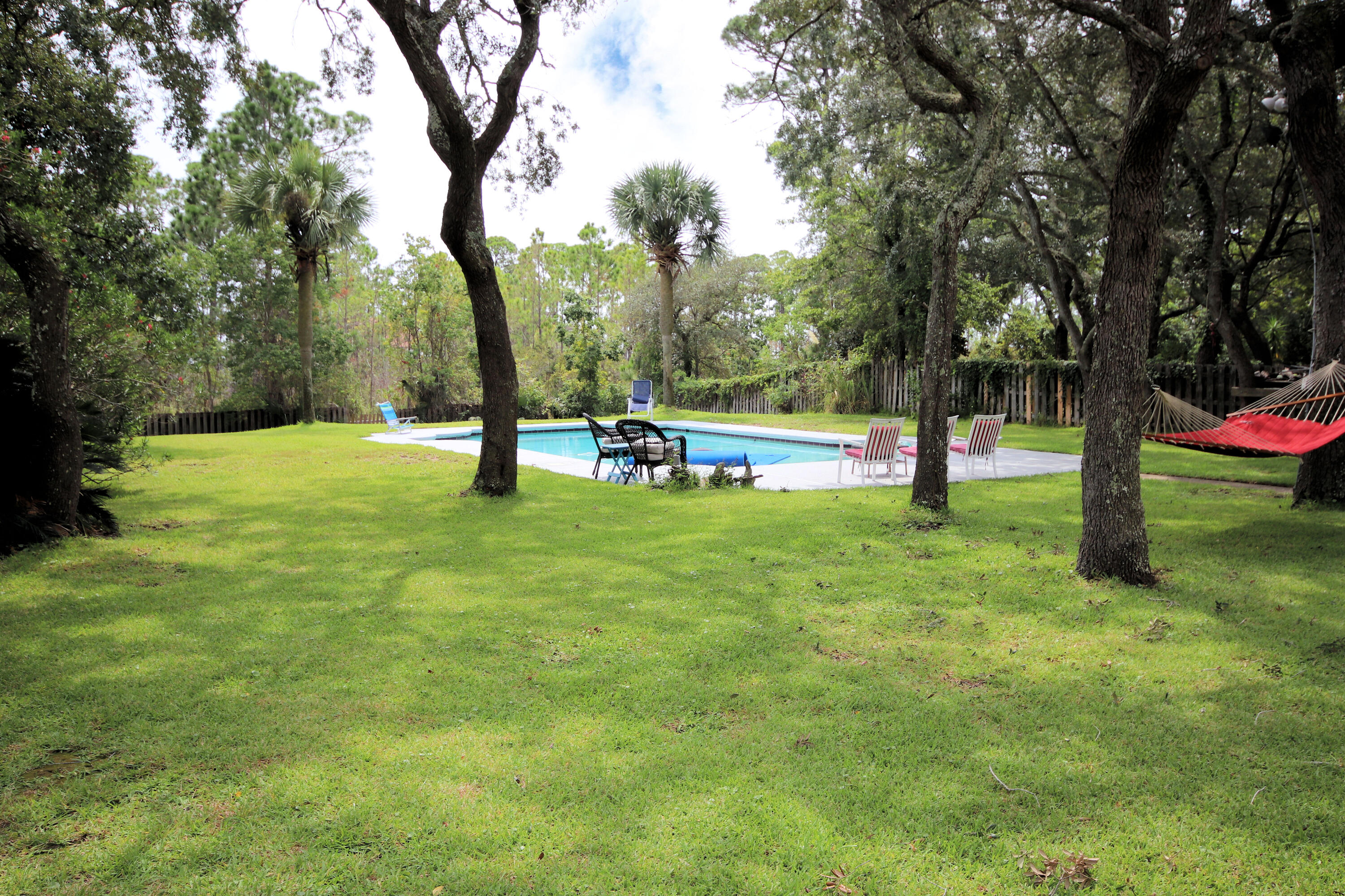 LAKE POINTE - Residential