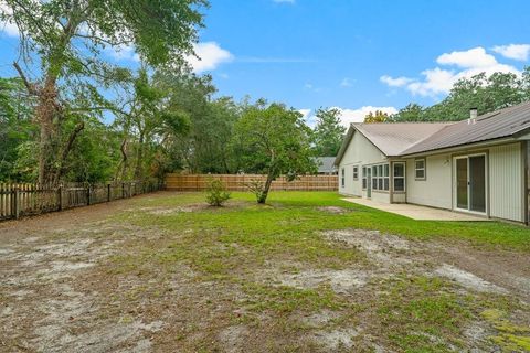 A home in Niceville