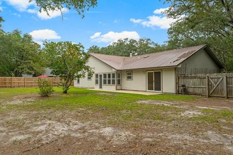 A home in Niceville