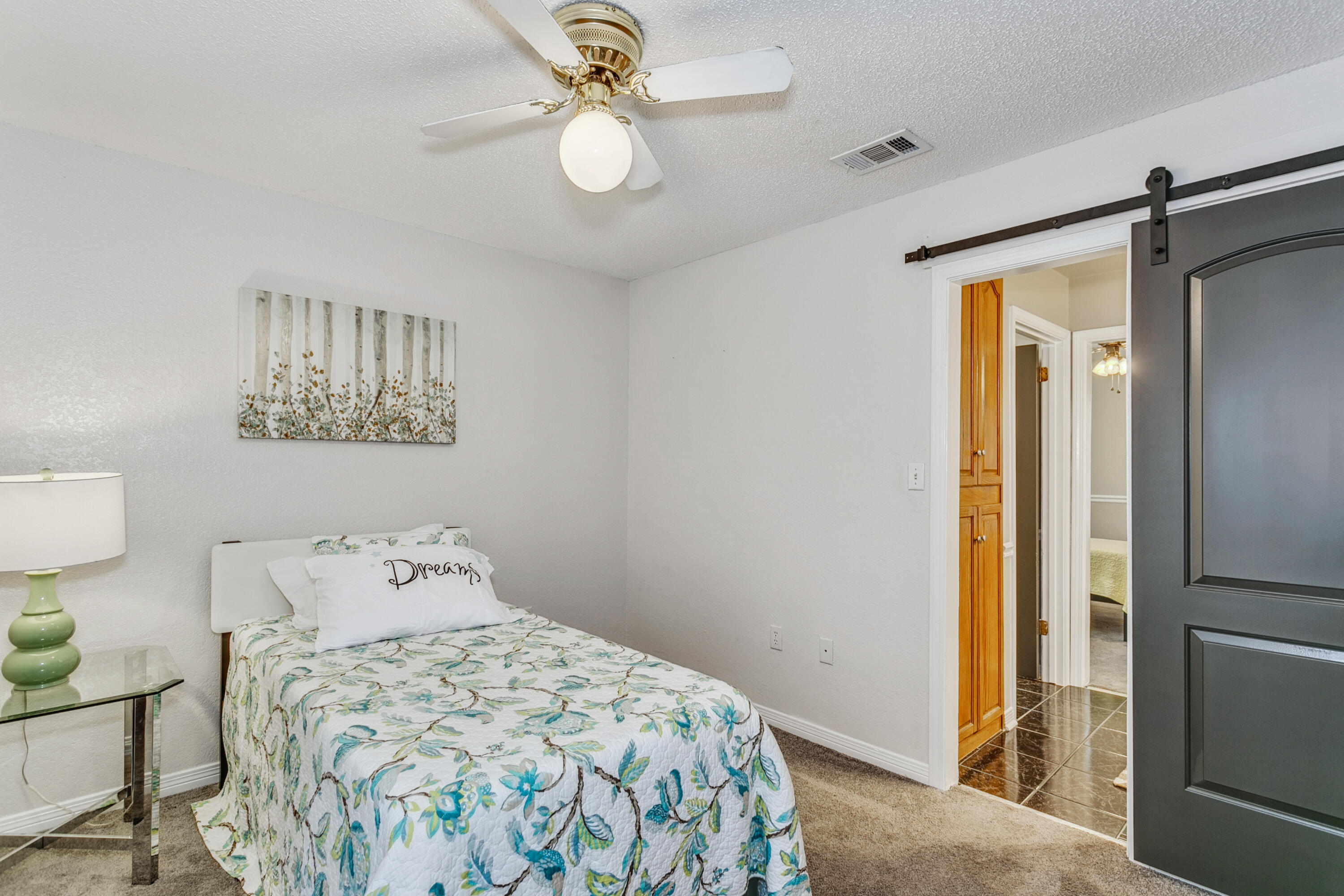 CRESTVIEW SUBURB - Residential