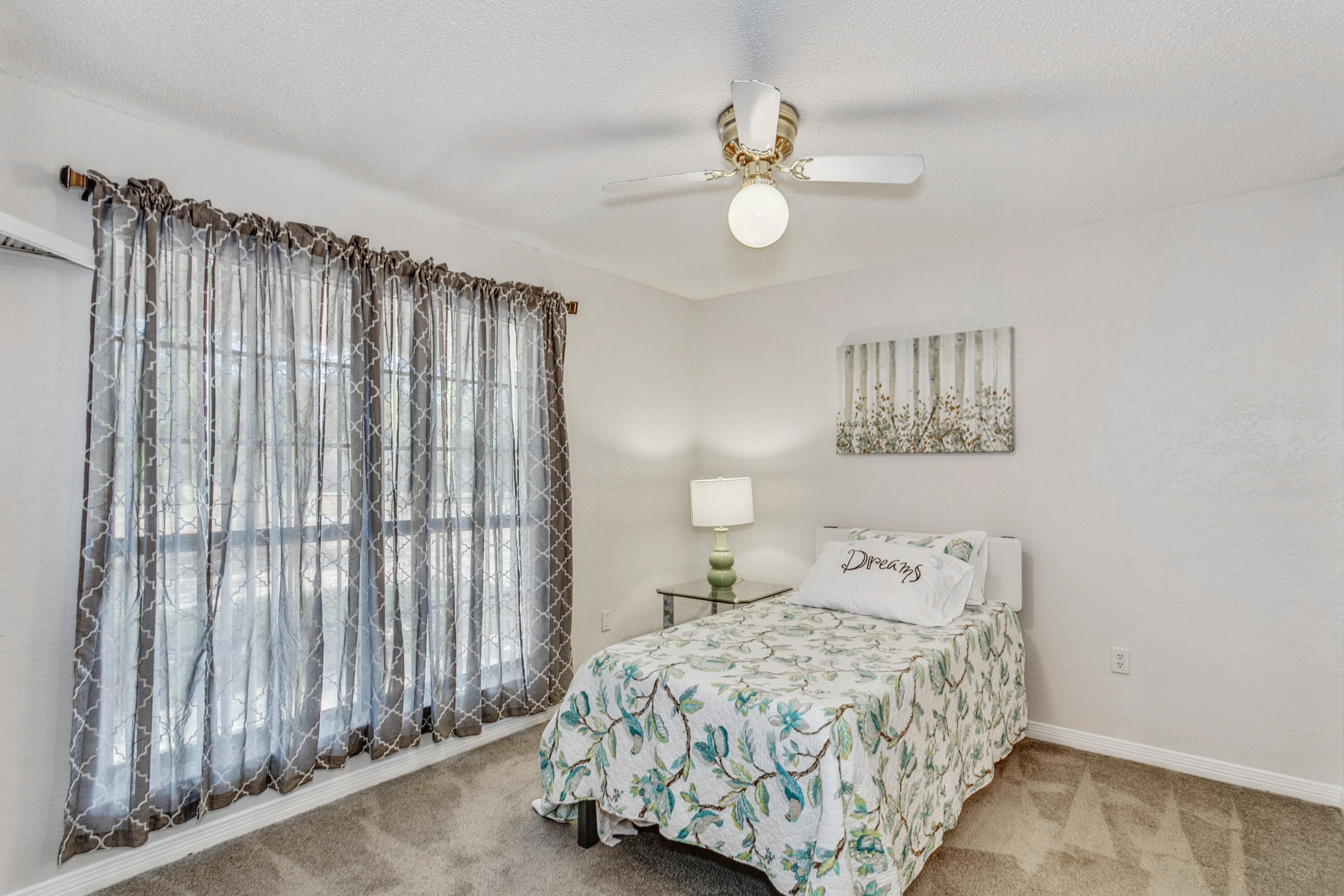 CRESTVIEW SUBURB - Residential