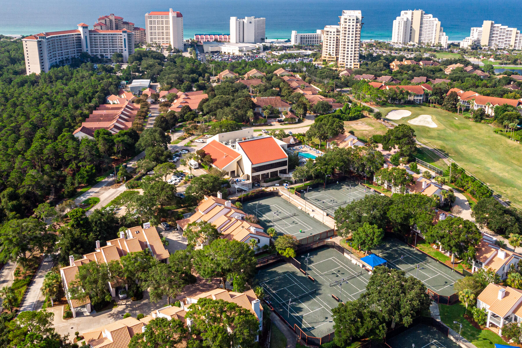 SIERRA DUNES AT TOPS'L - Residential