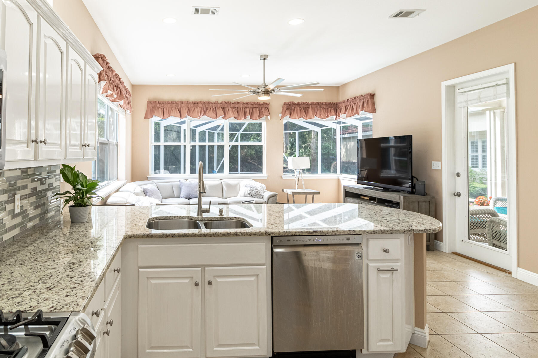 SIERRA DUNES AT TOPS'L - Residential
