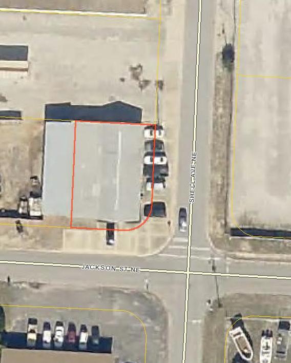 4830 SF Office Building with some warehouse space in the rear