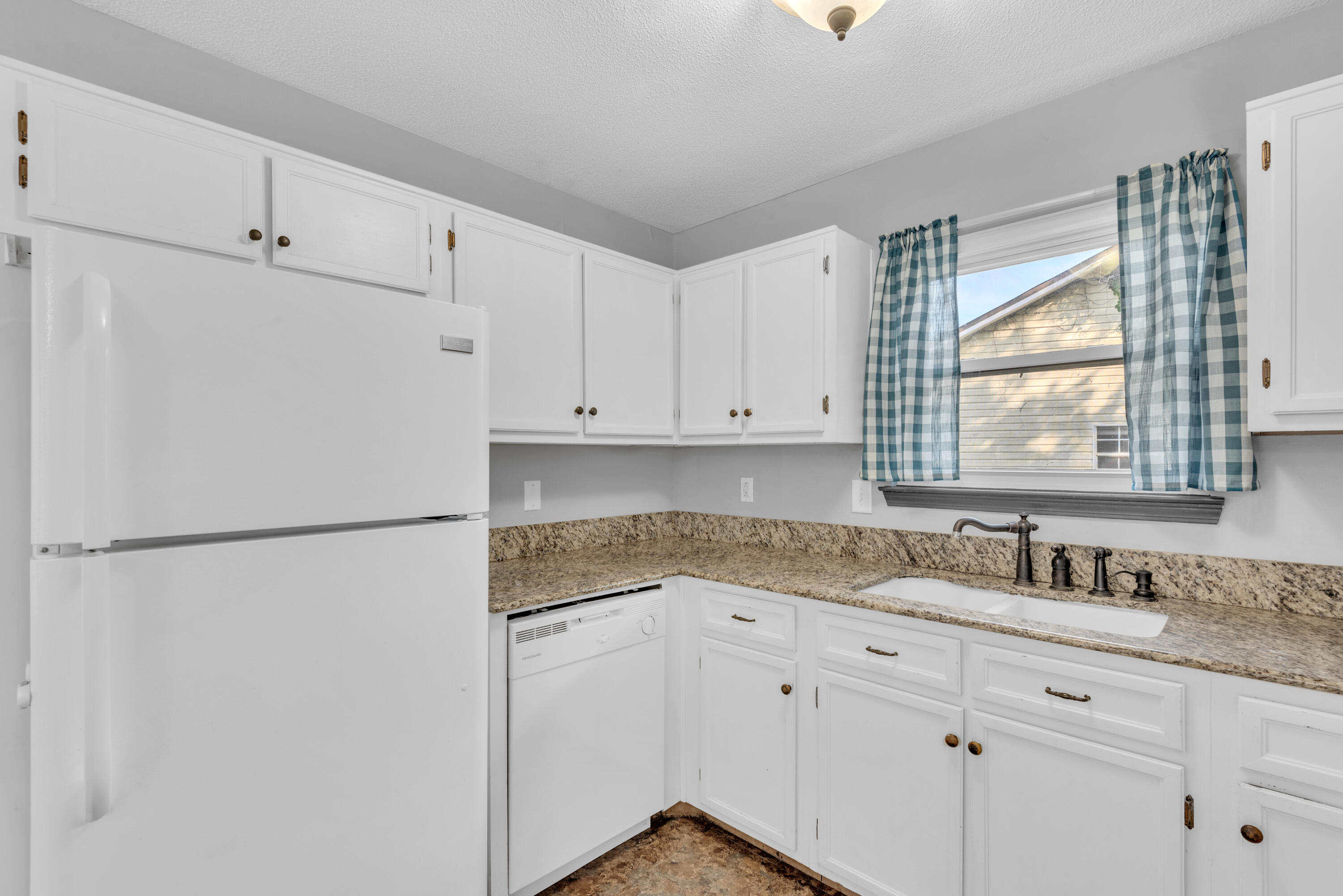 SOUTHVIEW ESTATES PH 2 - Residential