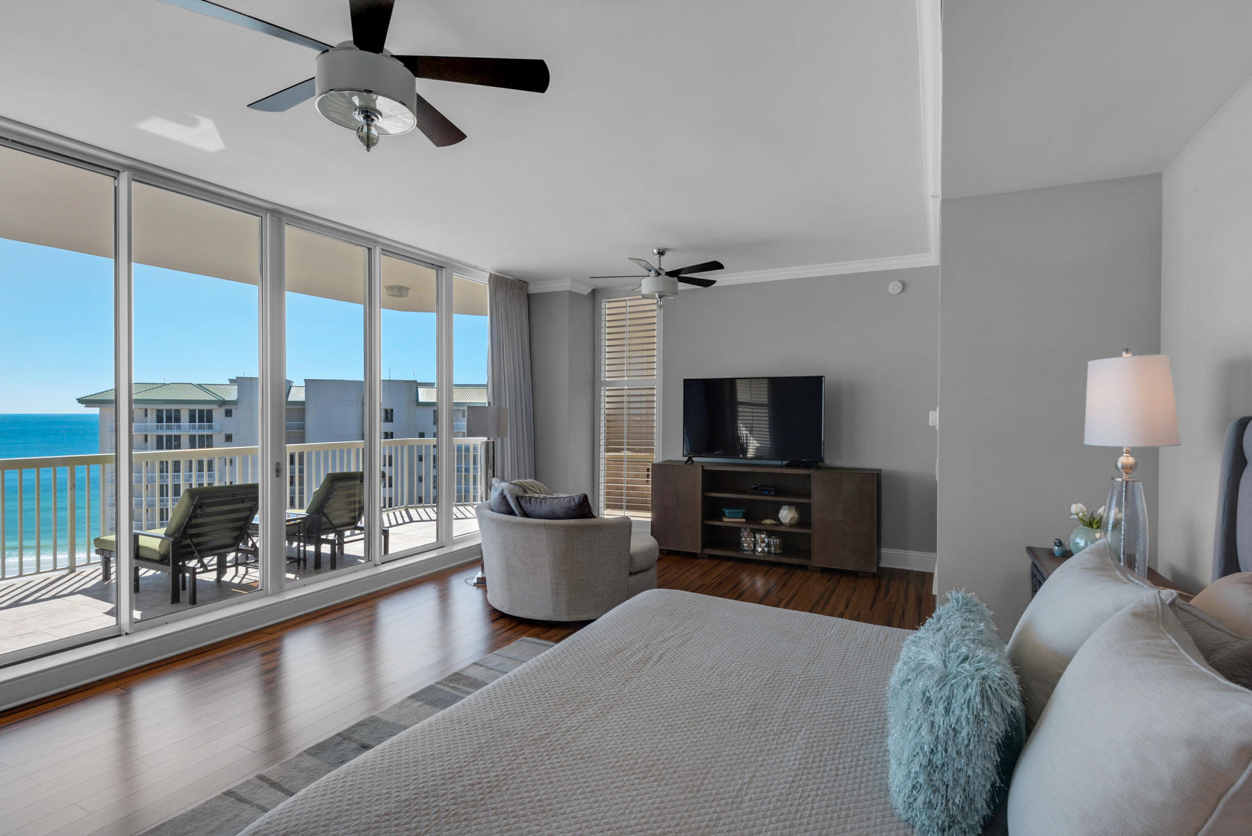 ST. BARTH AT SILVER SHELLS - Residential