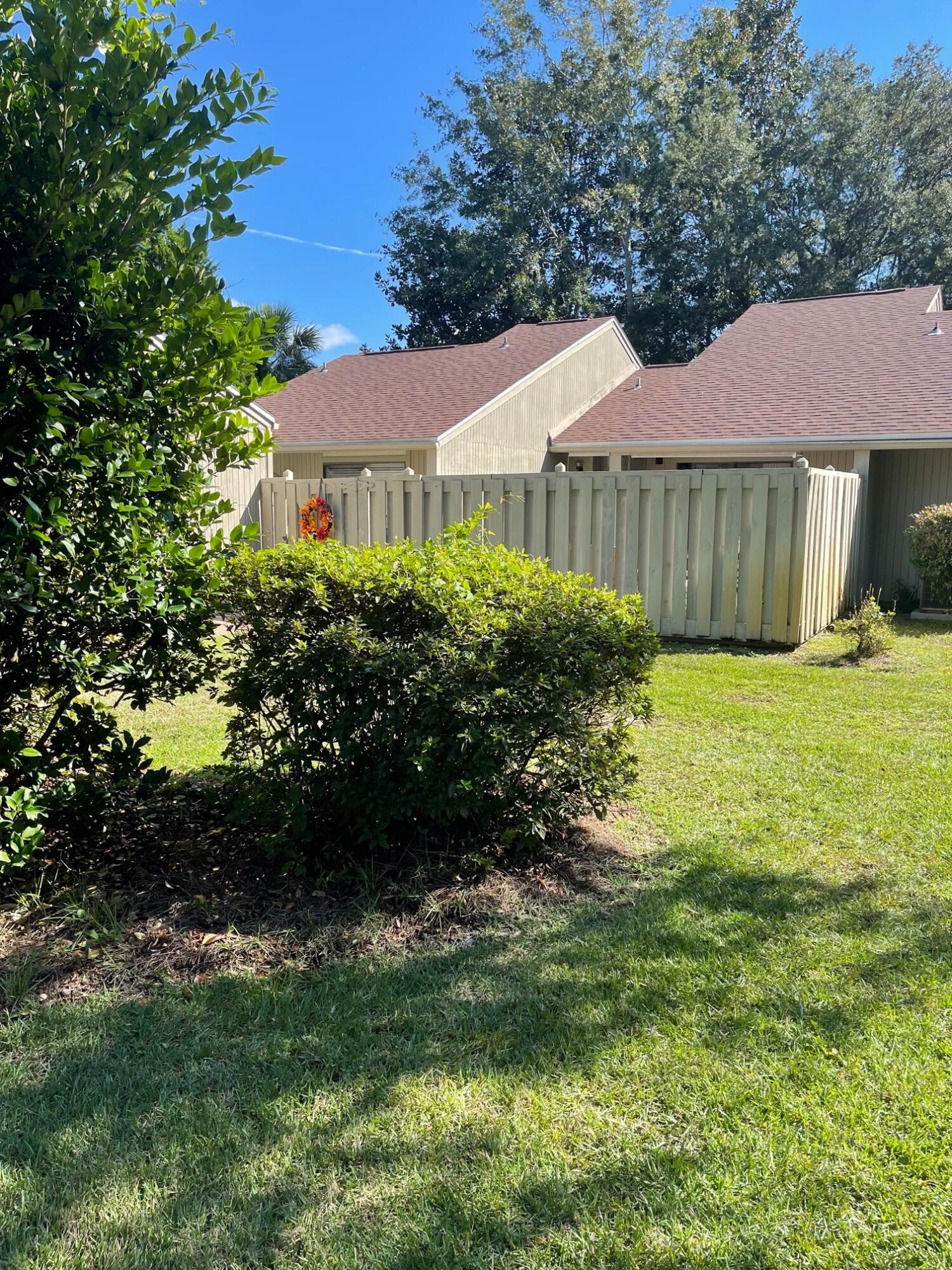 ROYAL OAK VILLAGE PH II-C UNIT 46 - Residential